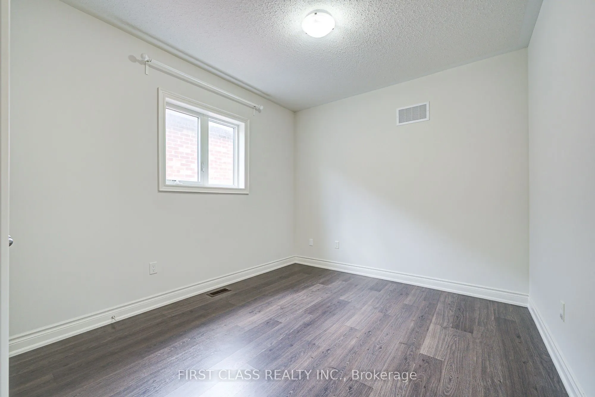 3103 Streamwood Passage