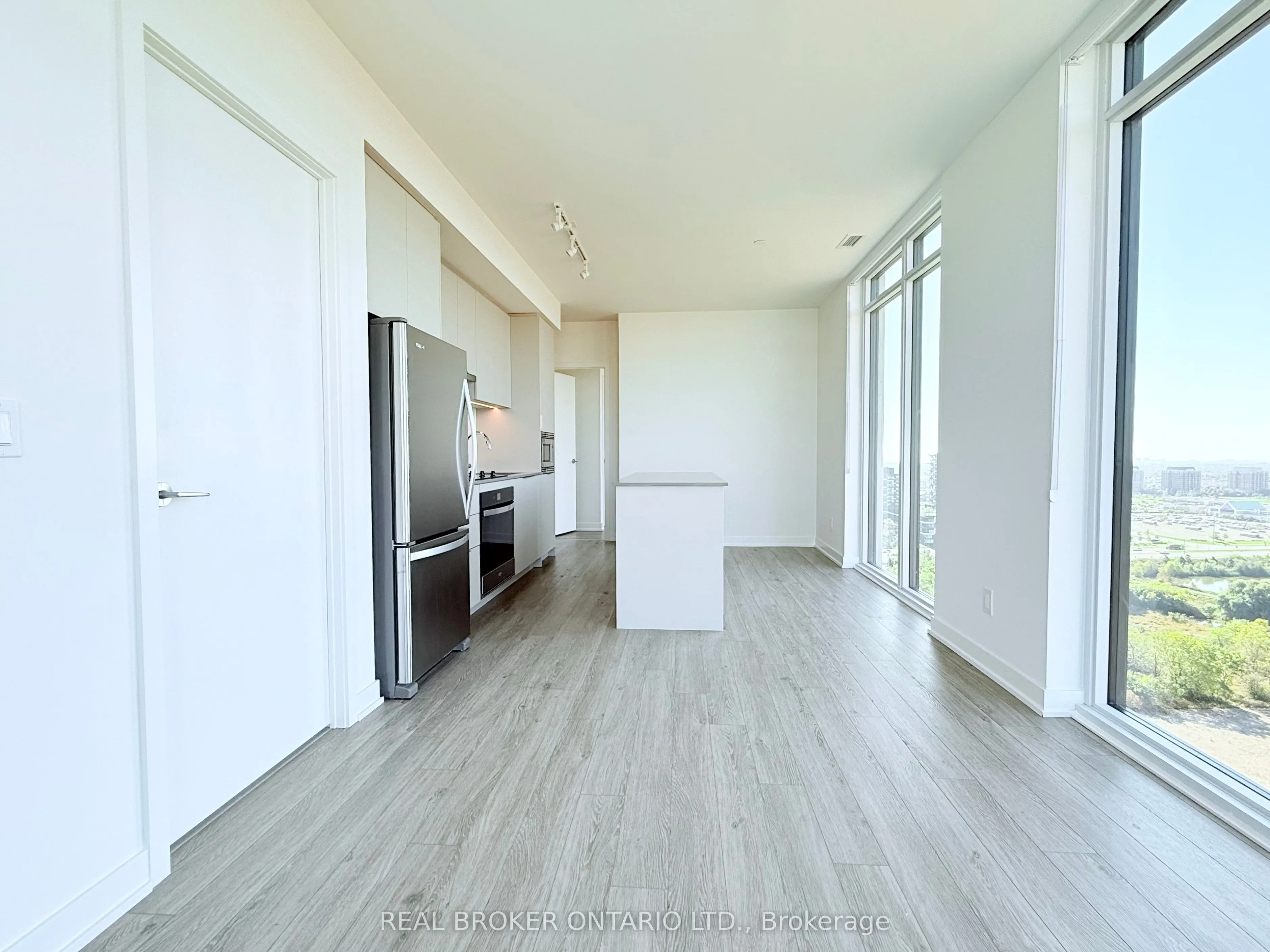 3079 Trafalgar Road, #2003