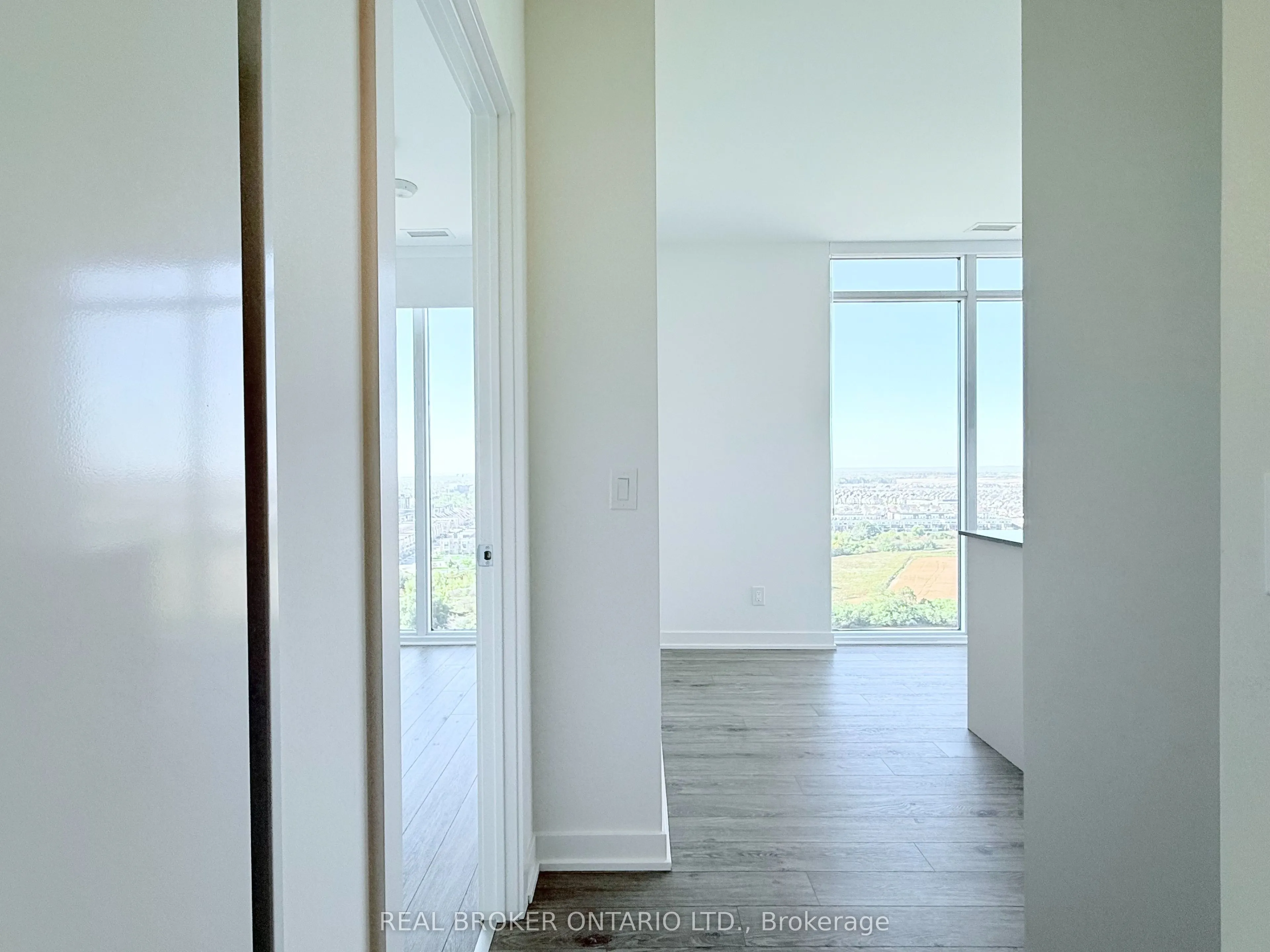 3079 Trafalgar Road, #2003