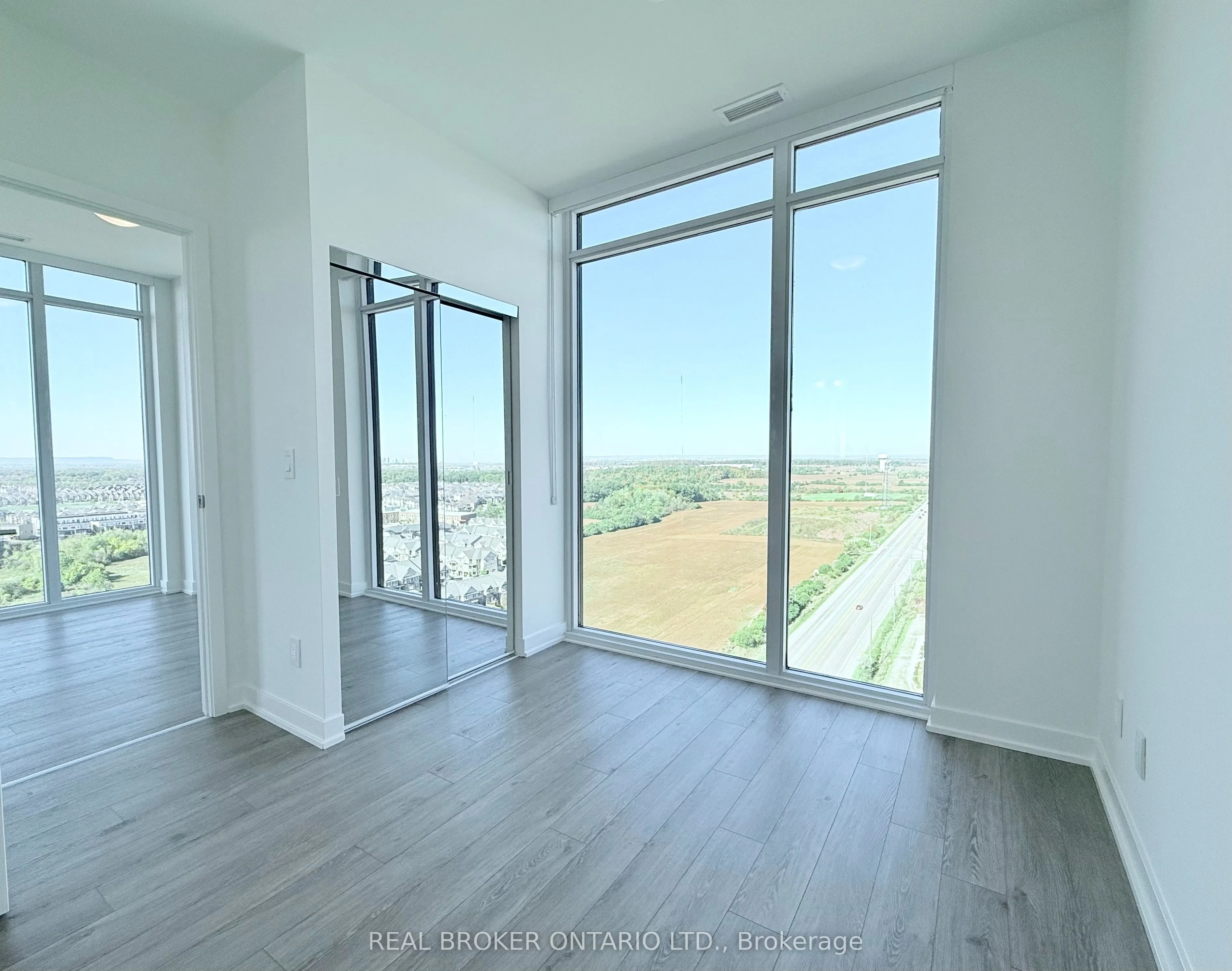 3079 Trafalgar Road, #2003