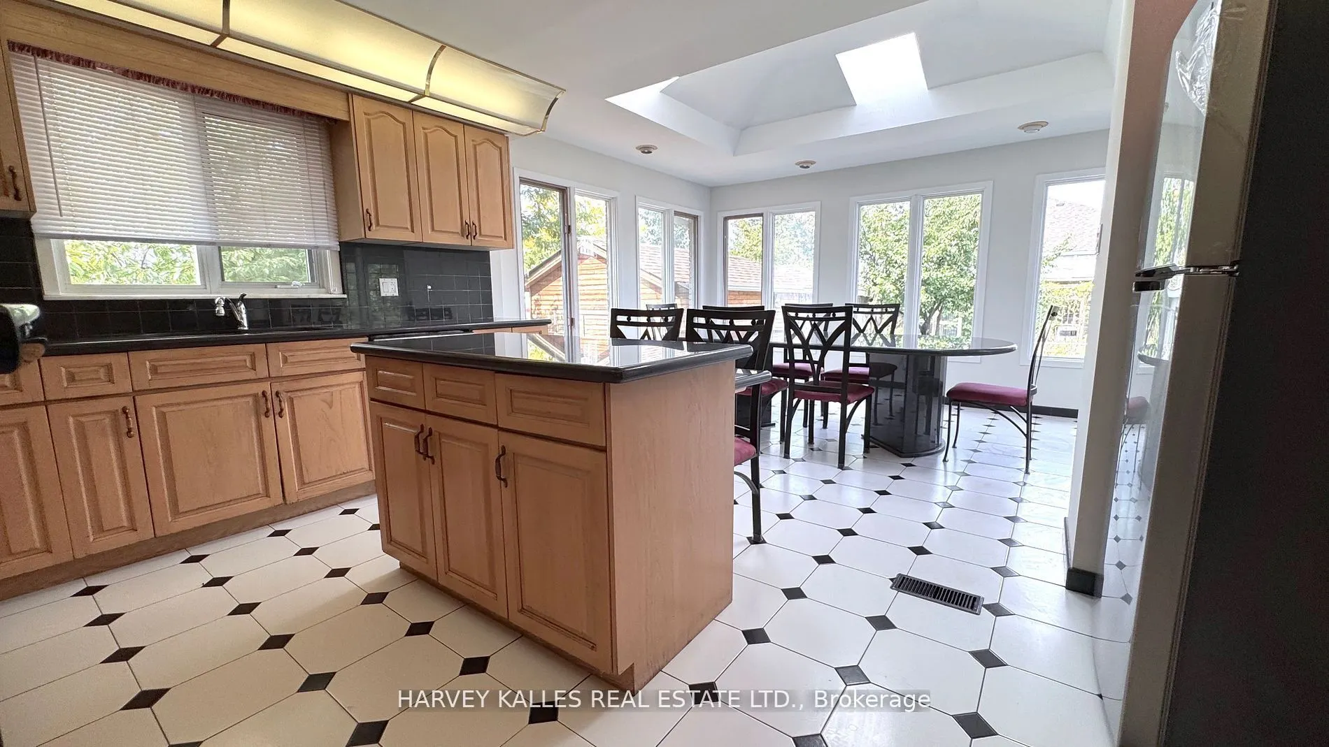 6 Raven Road, #Main floor