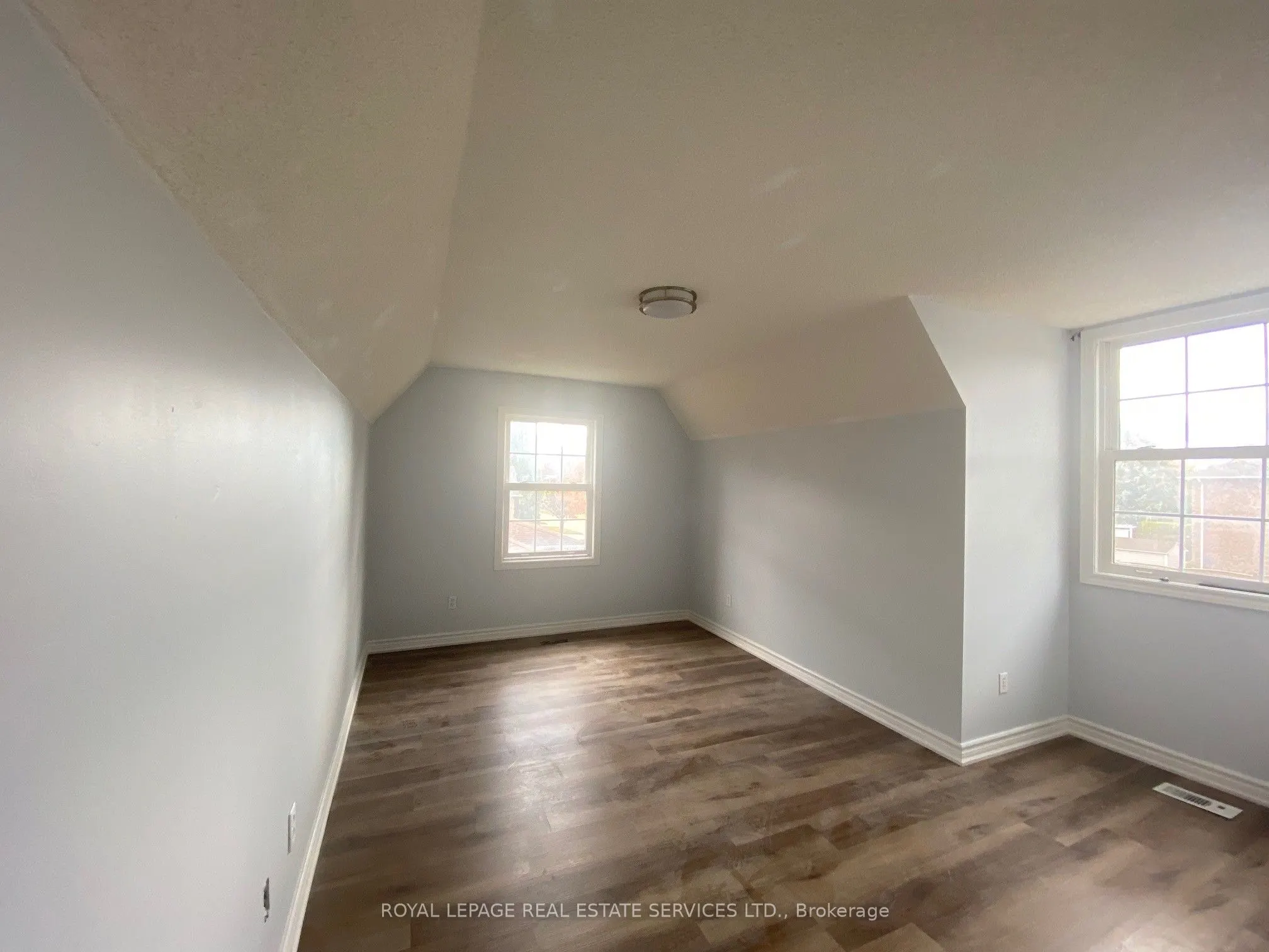 104 Inverhuron Trail