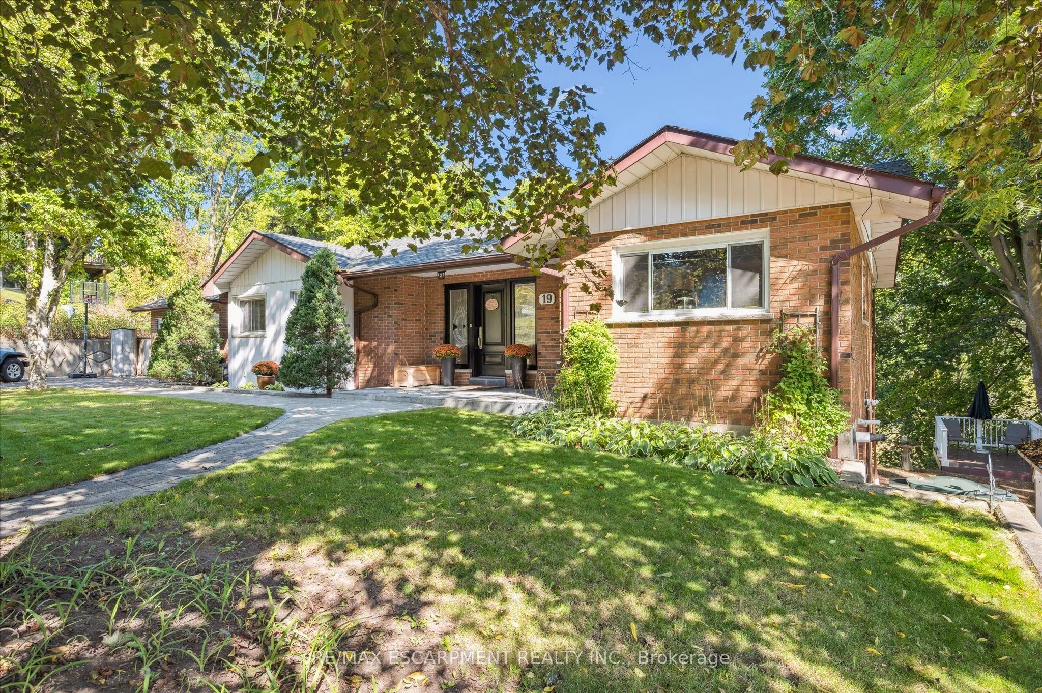 19 Stewarttown Road