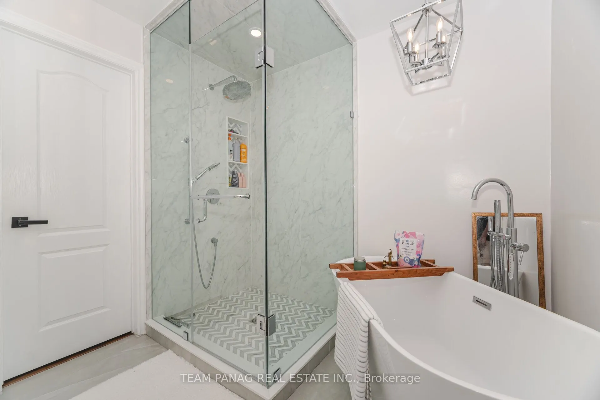 54 Whitewash Way