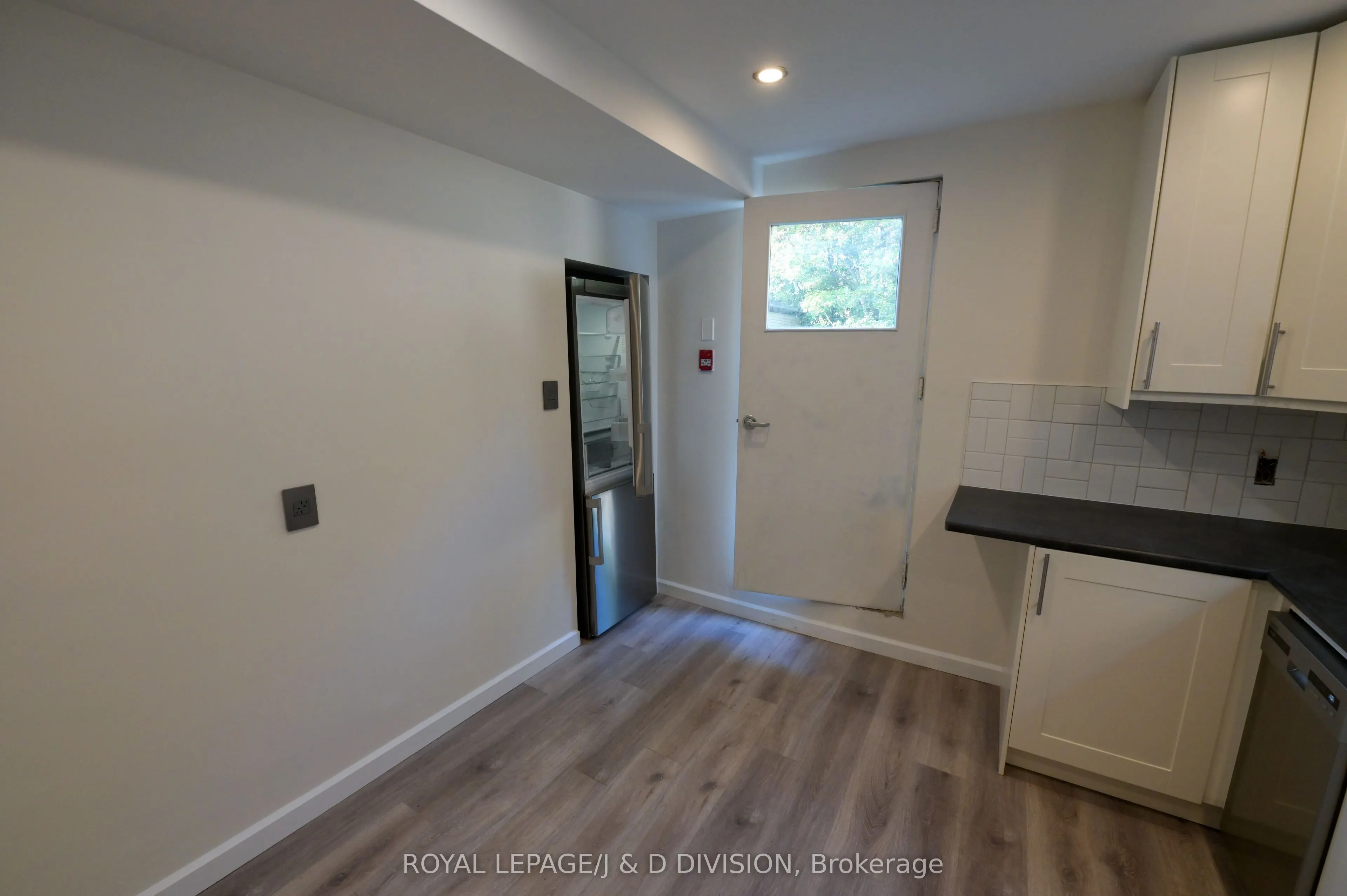 136 Windermere Avenue, #1