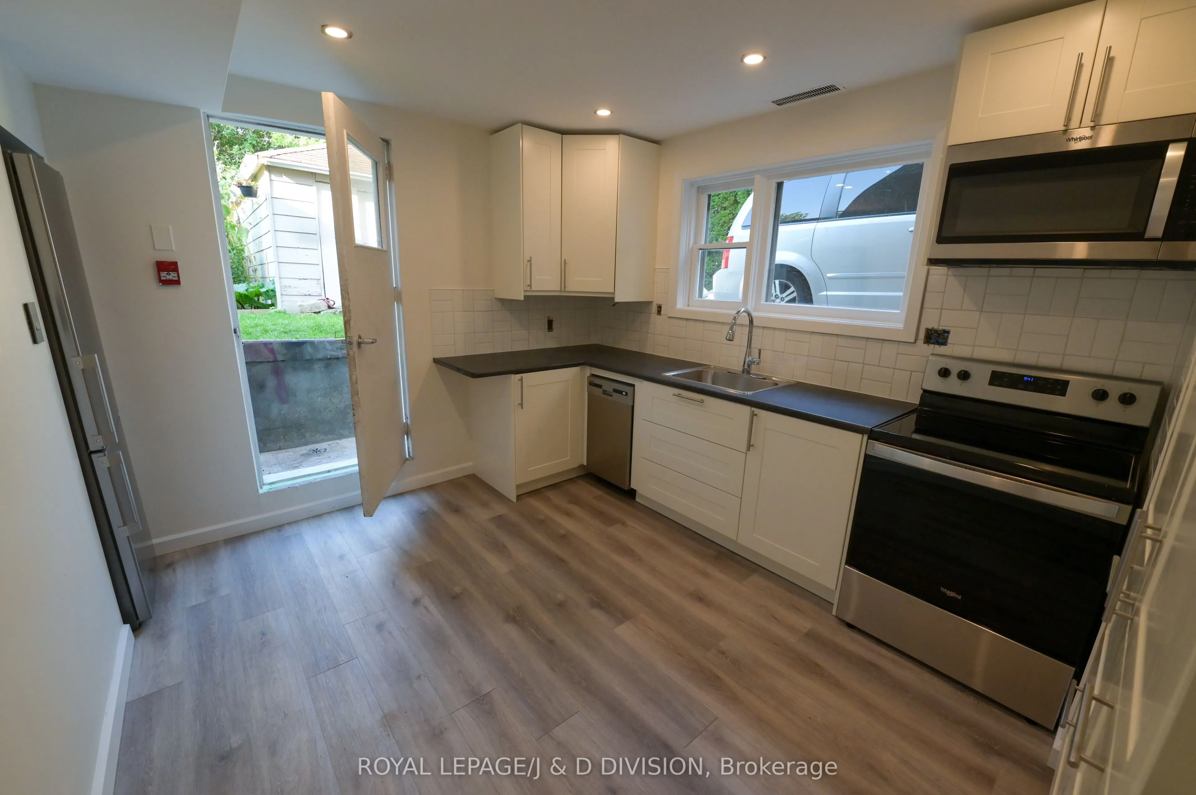 136 Windermere Avenue, #1