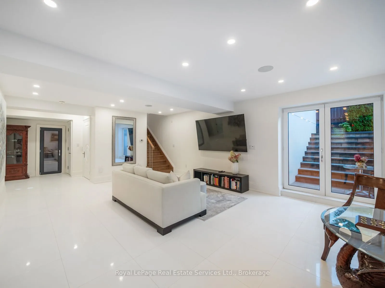 36 Anderson Street