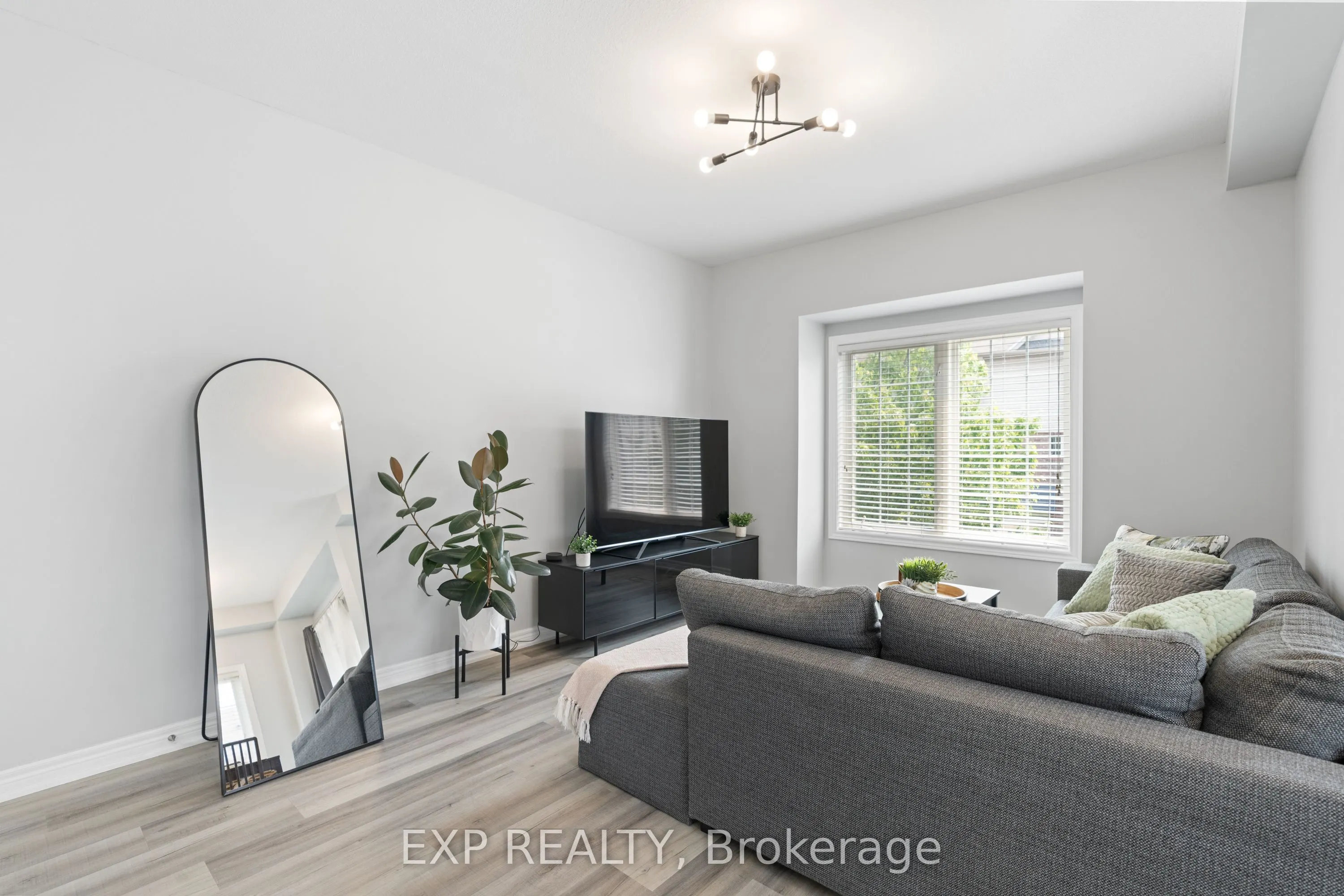 1401 Plains Road E, #92