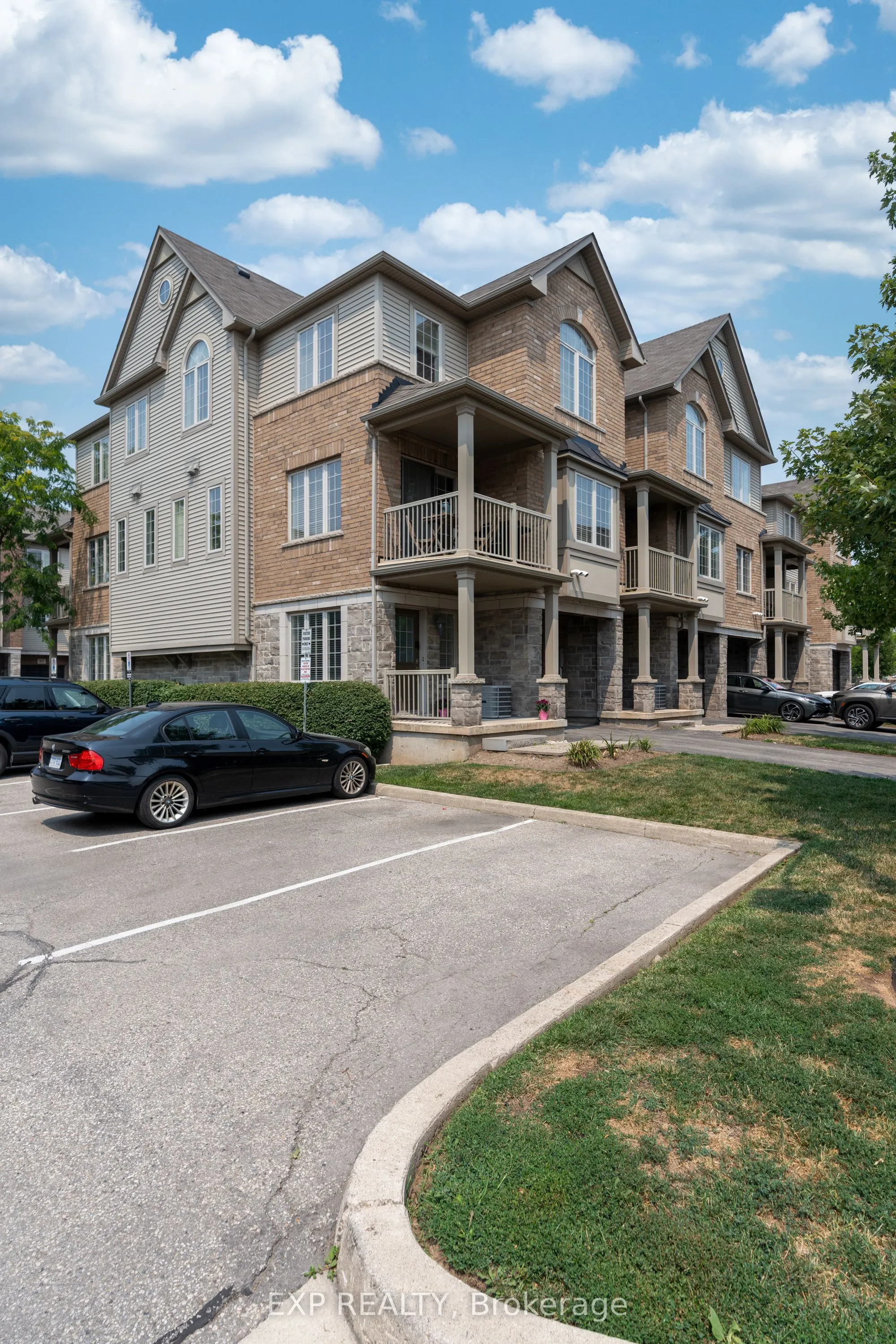 1401 Plains Road E, #92