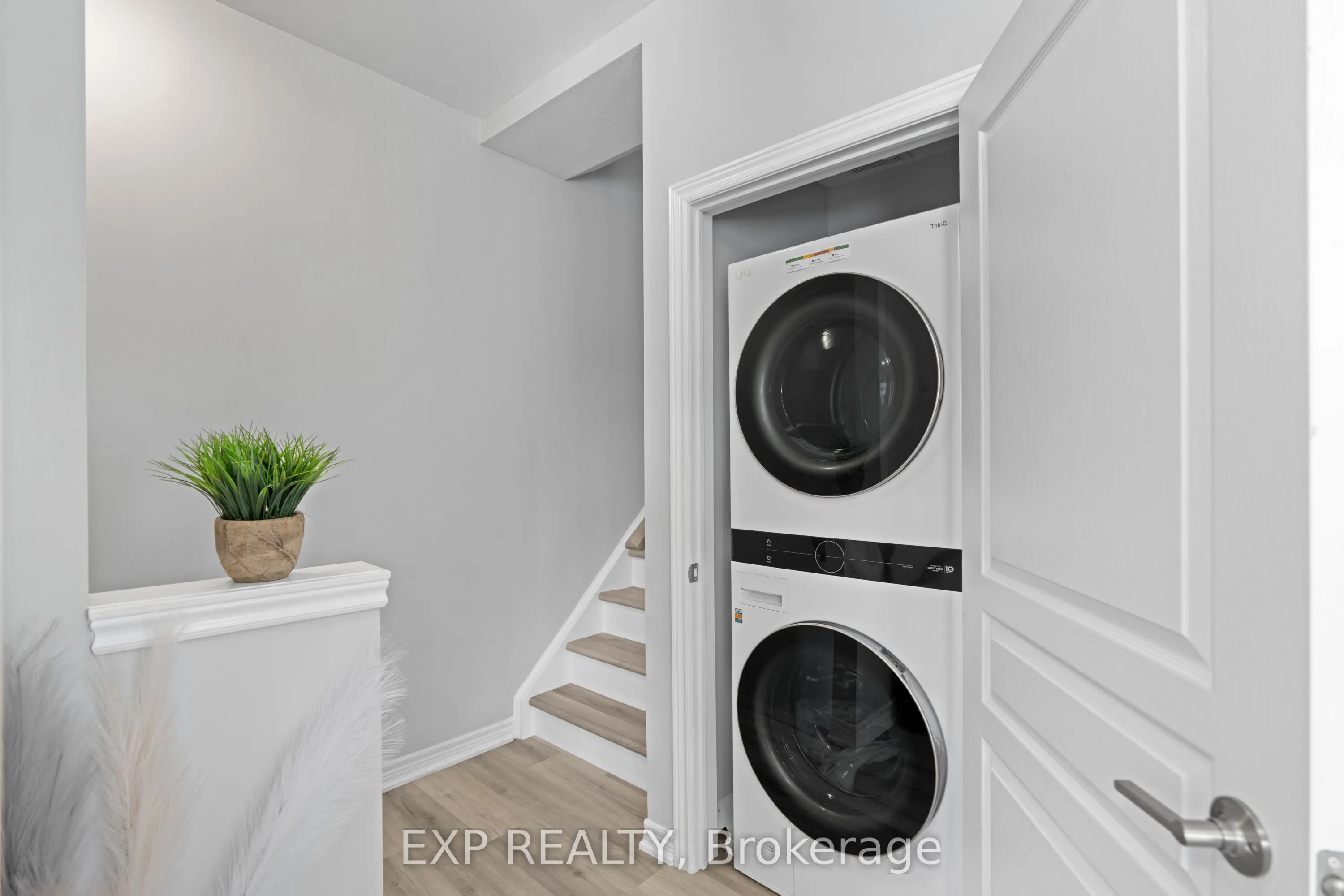 1401 Plains Road E, #92