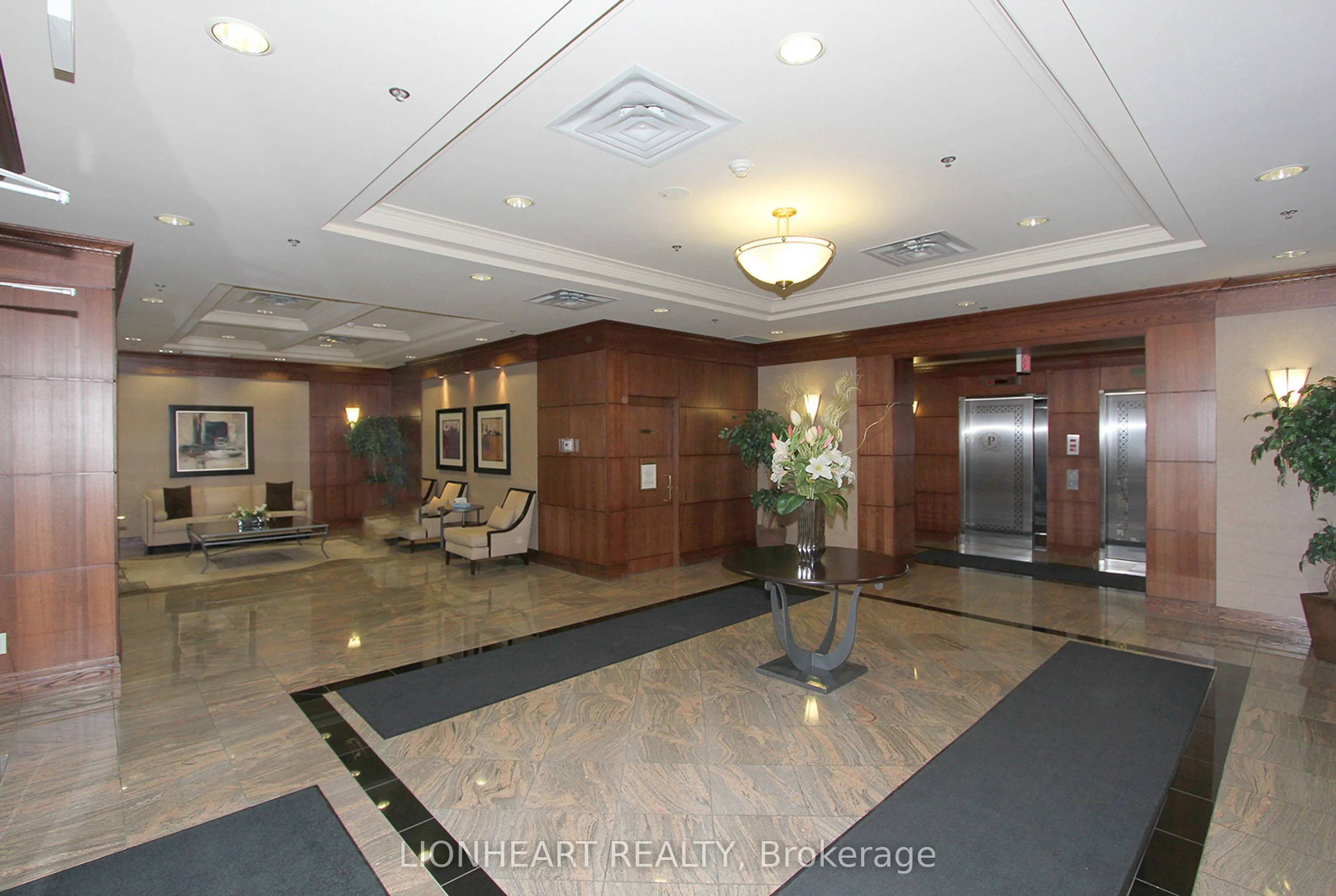 5 Michael Power Place, #709