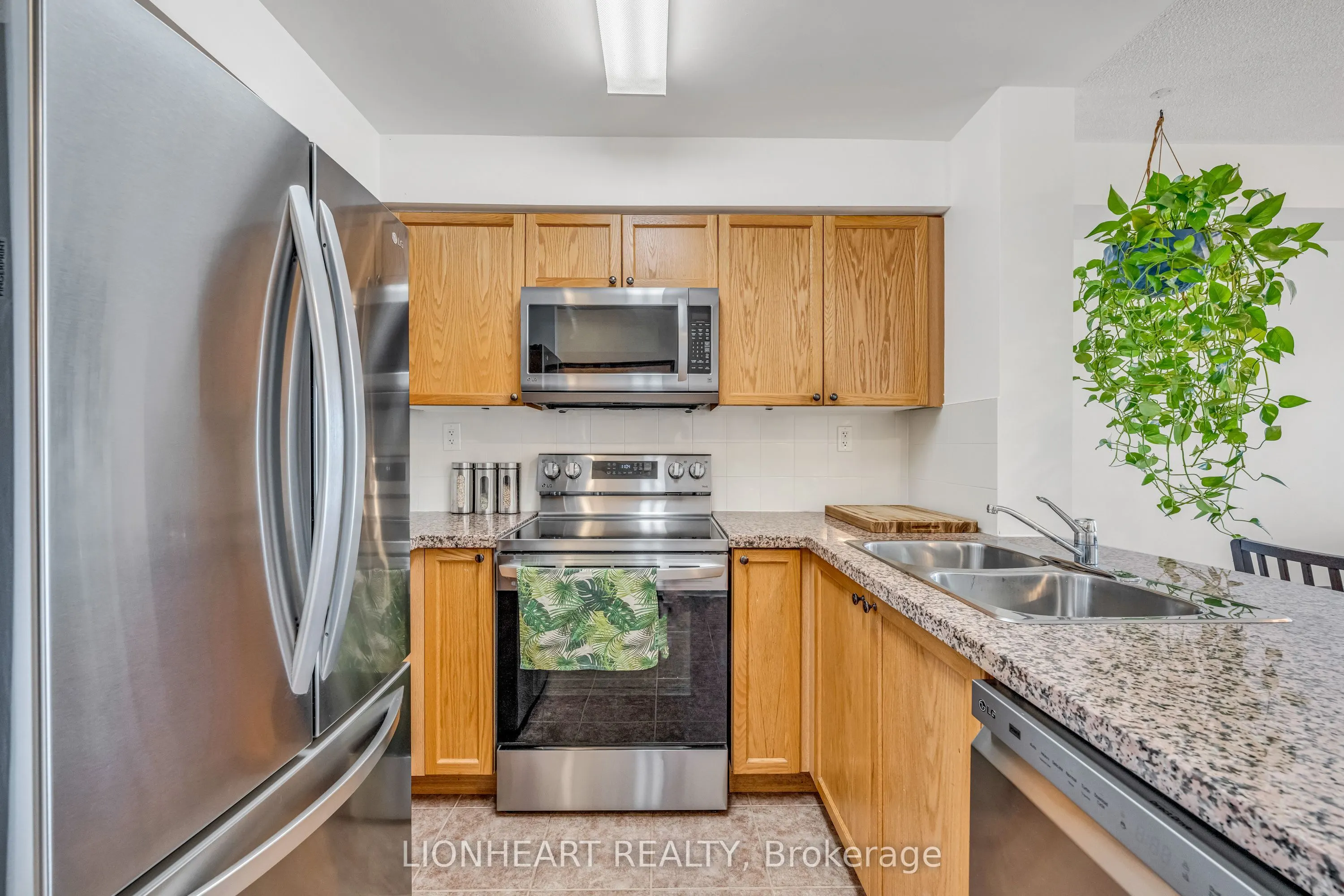 5 Michael Power Place, #709