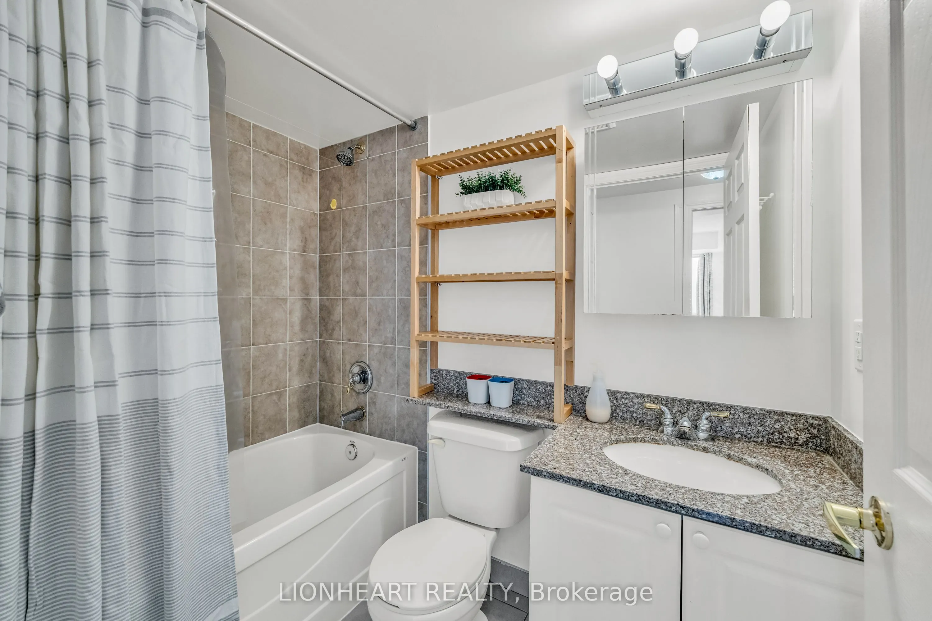 5 Michael Power Place, #709