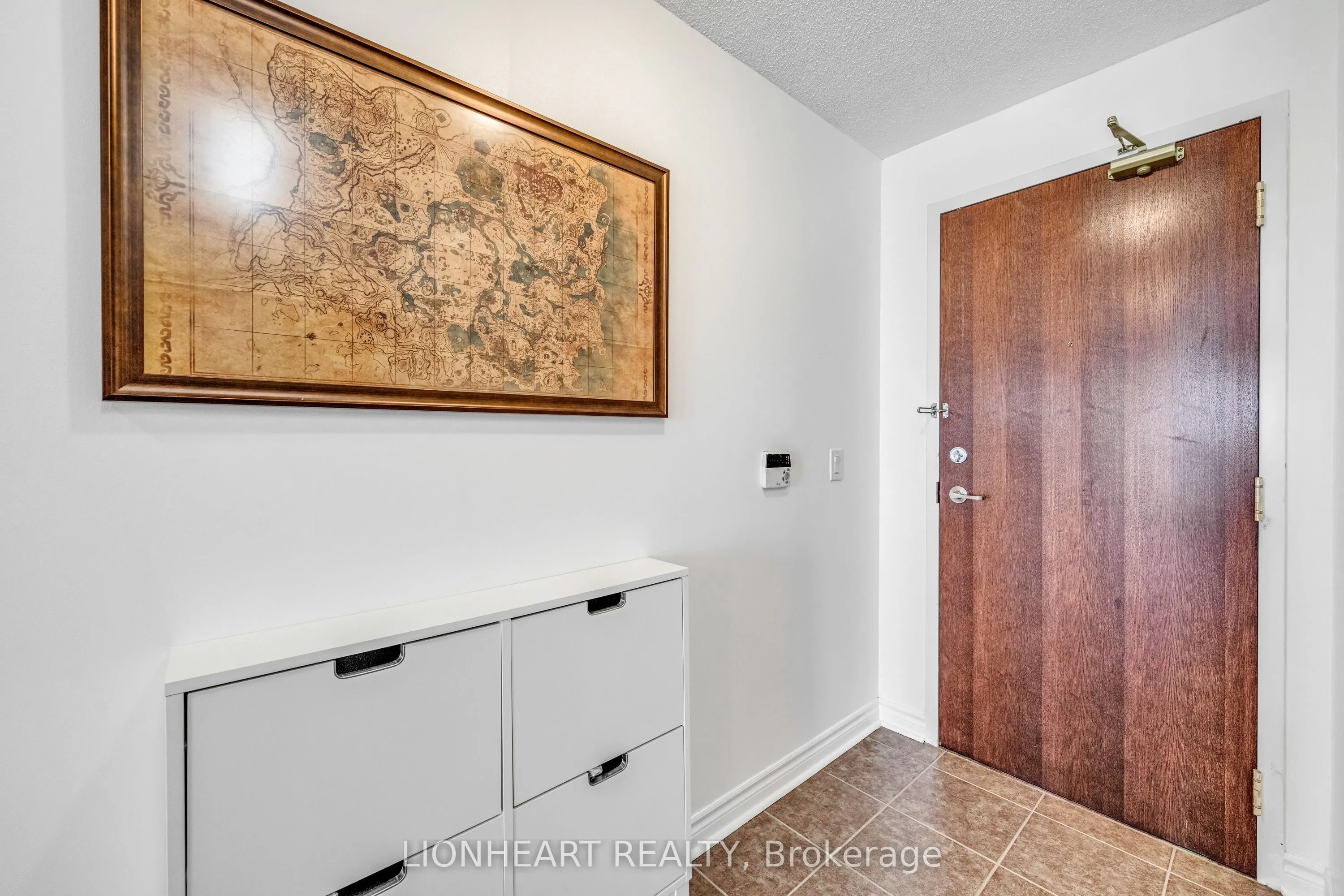 5 Michael Power Place, #709