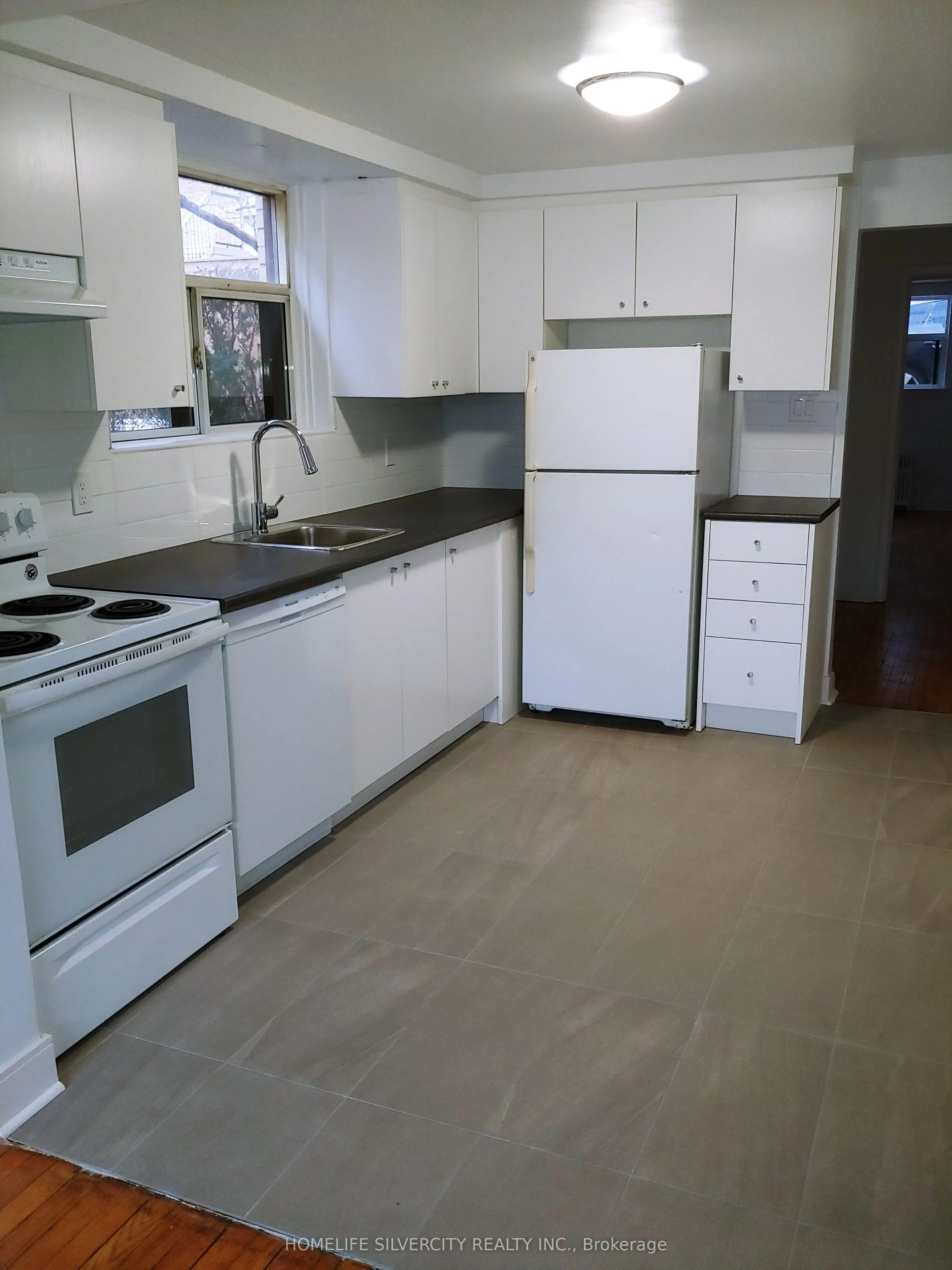 430 Ridelle Avenue, #1