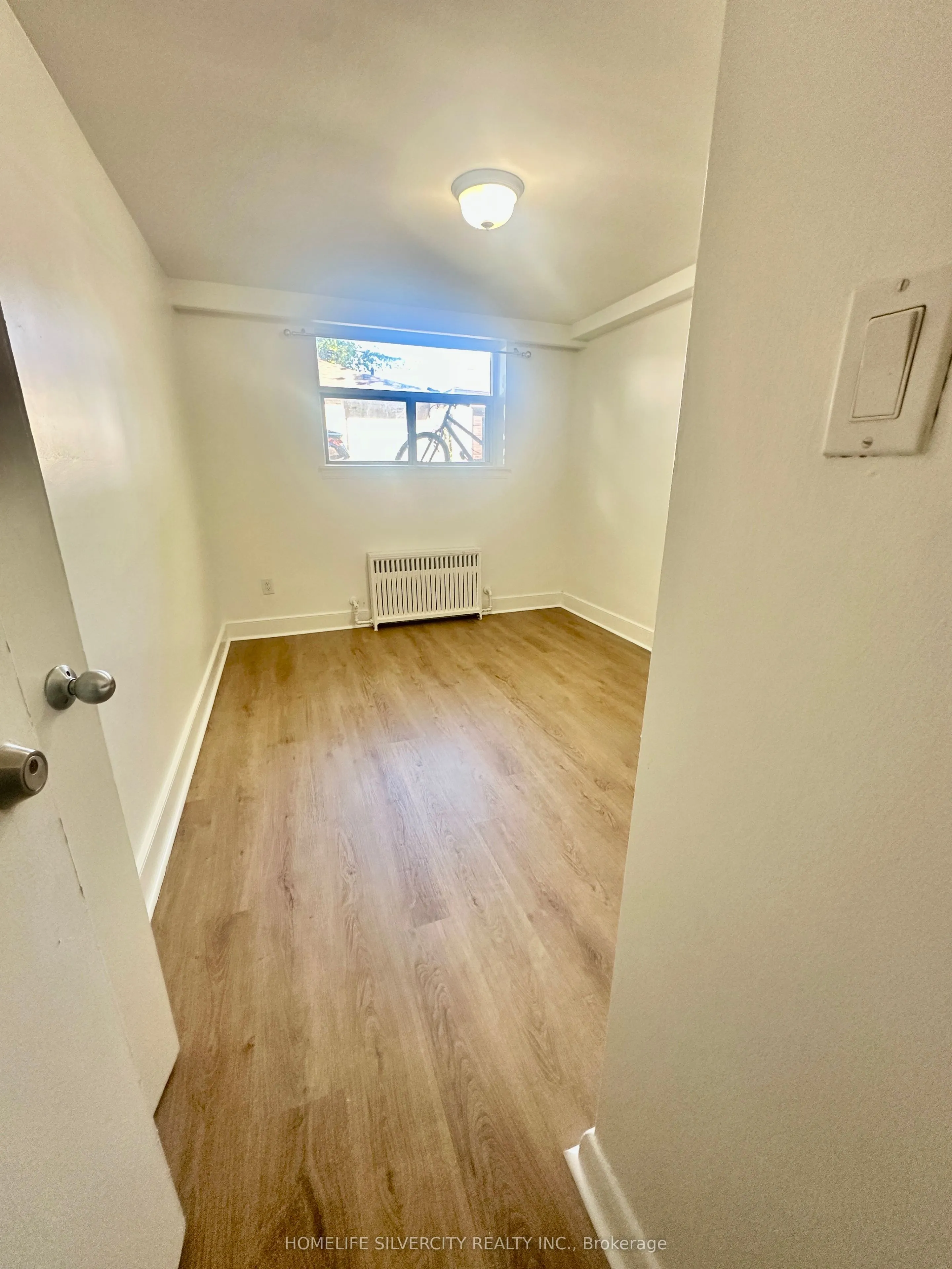 430 Ridelle Avenue, #1