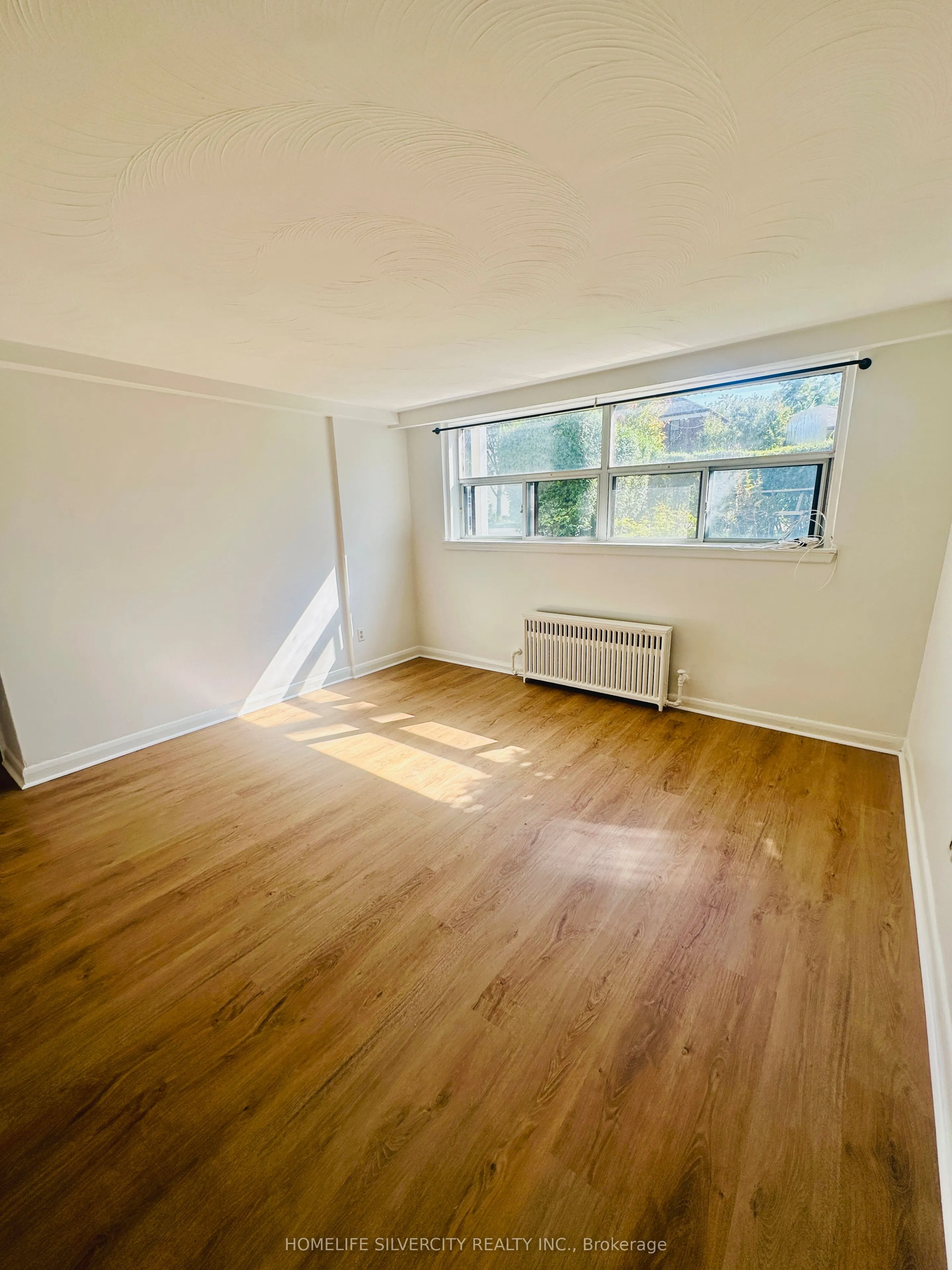 430 Ridelle Avenue, #1