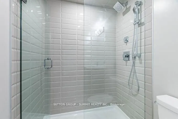 3006 William Cutmore Boulevard, #809