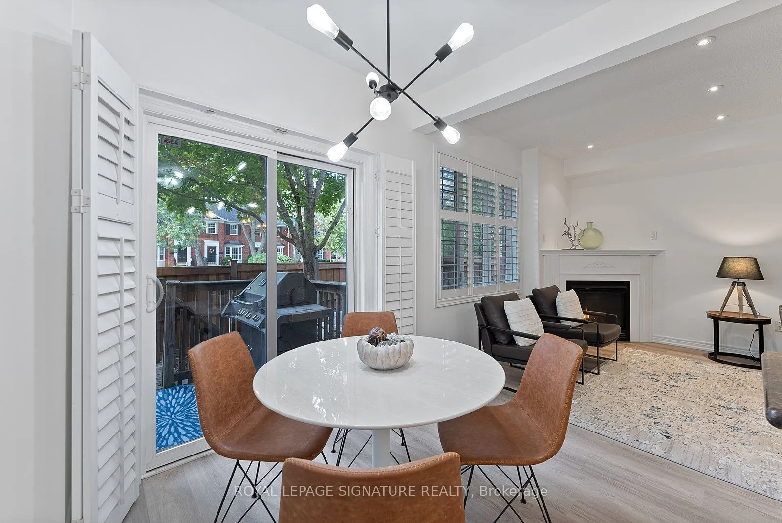 2410 Woodward Avenue, #27