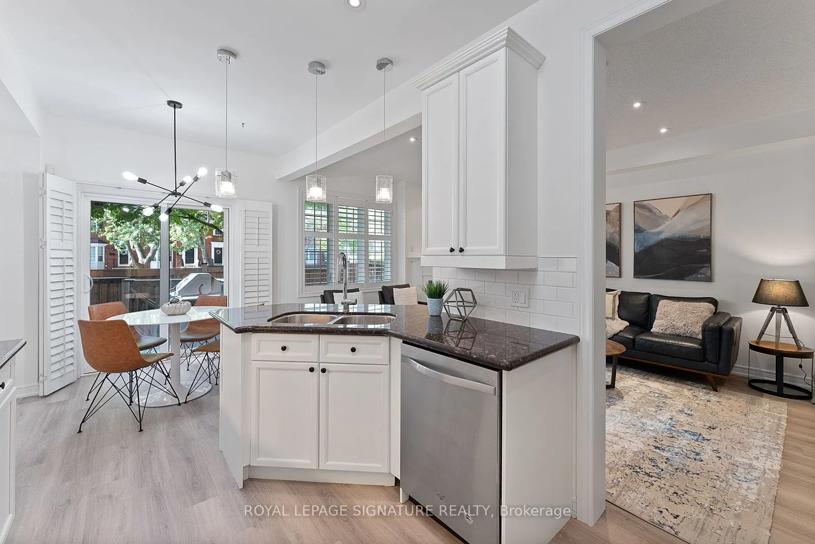 2410 Woodward Avenue, #27