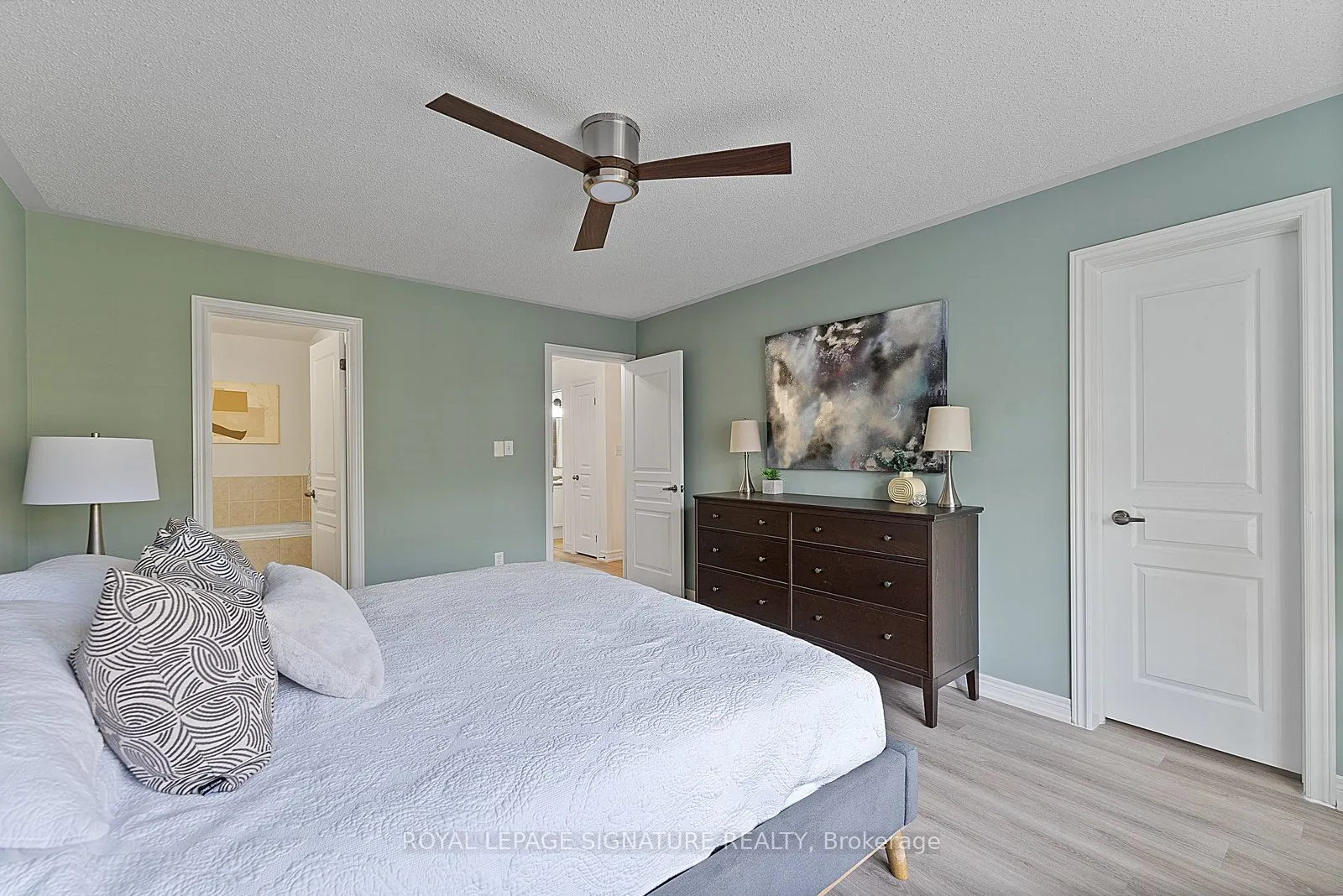 2410 Woodward Avenue, #27