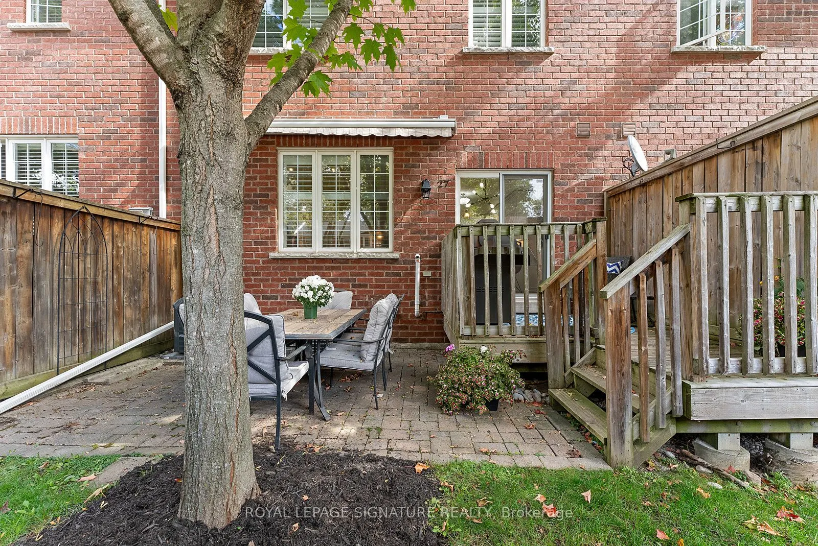 2410 Woodward Avenue, #27