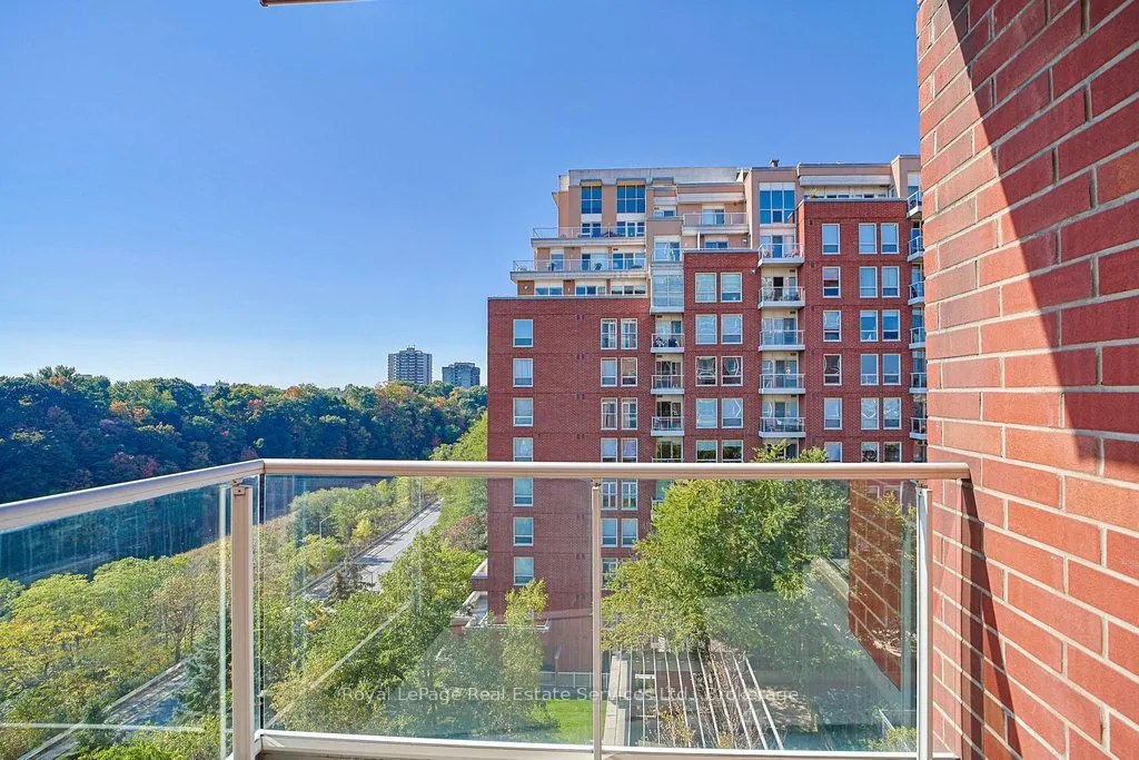 60 Old Mill Road, #604