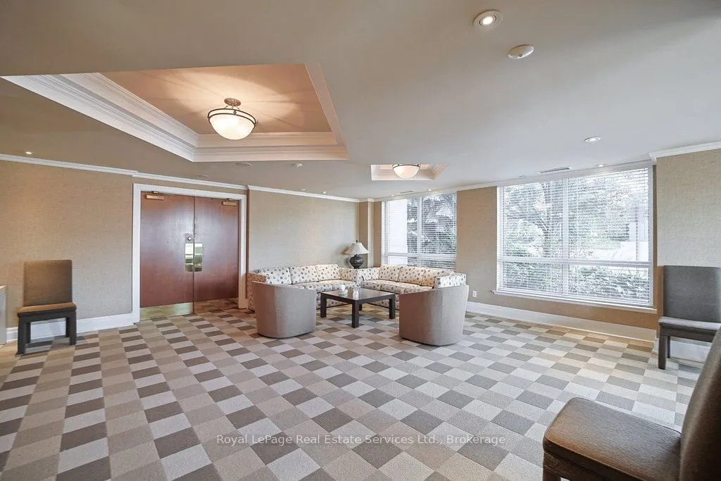 60 Old Mill Road, #604