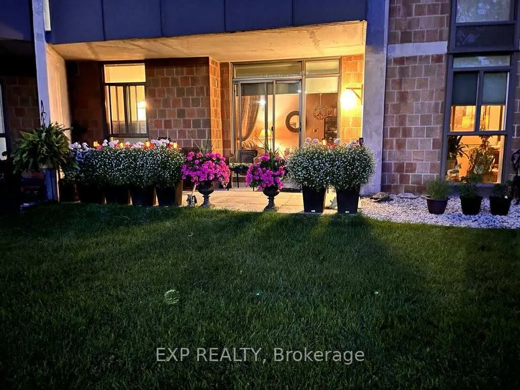 5250 Lakeshore Road, #104
