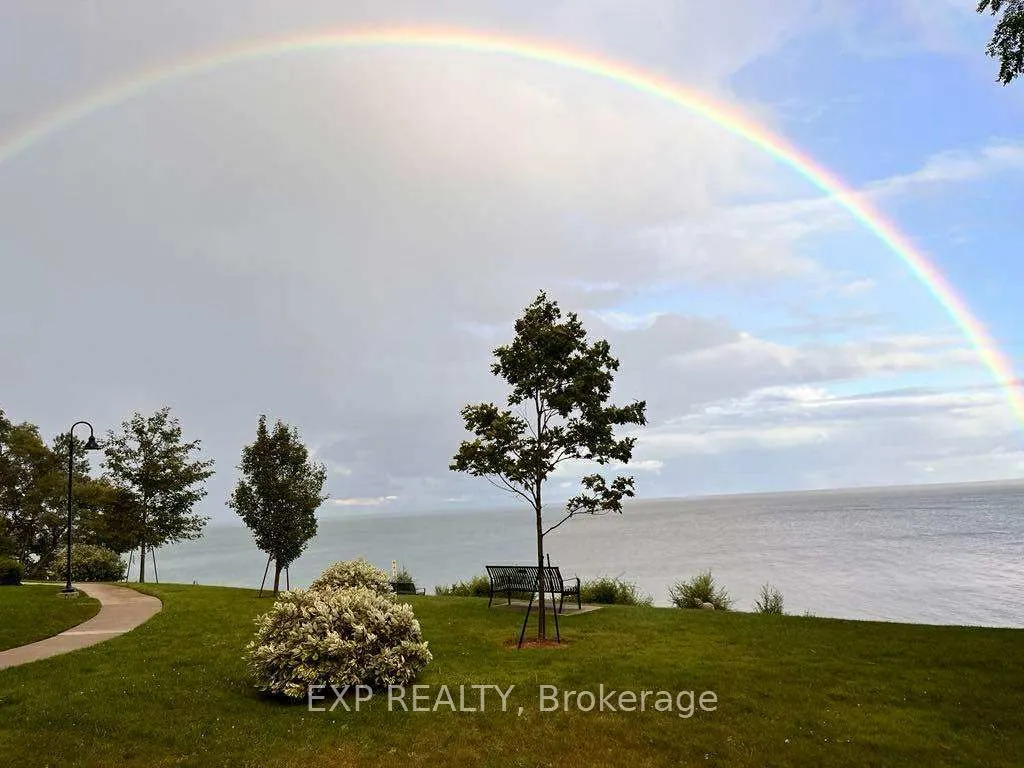 5250 Lakeshore Road, #104