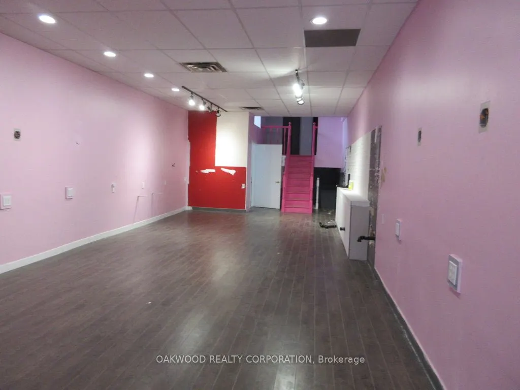 47 QUEEN Street E, #A