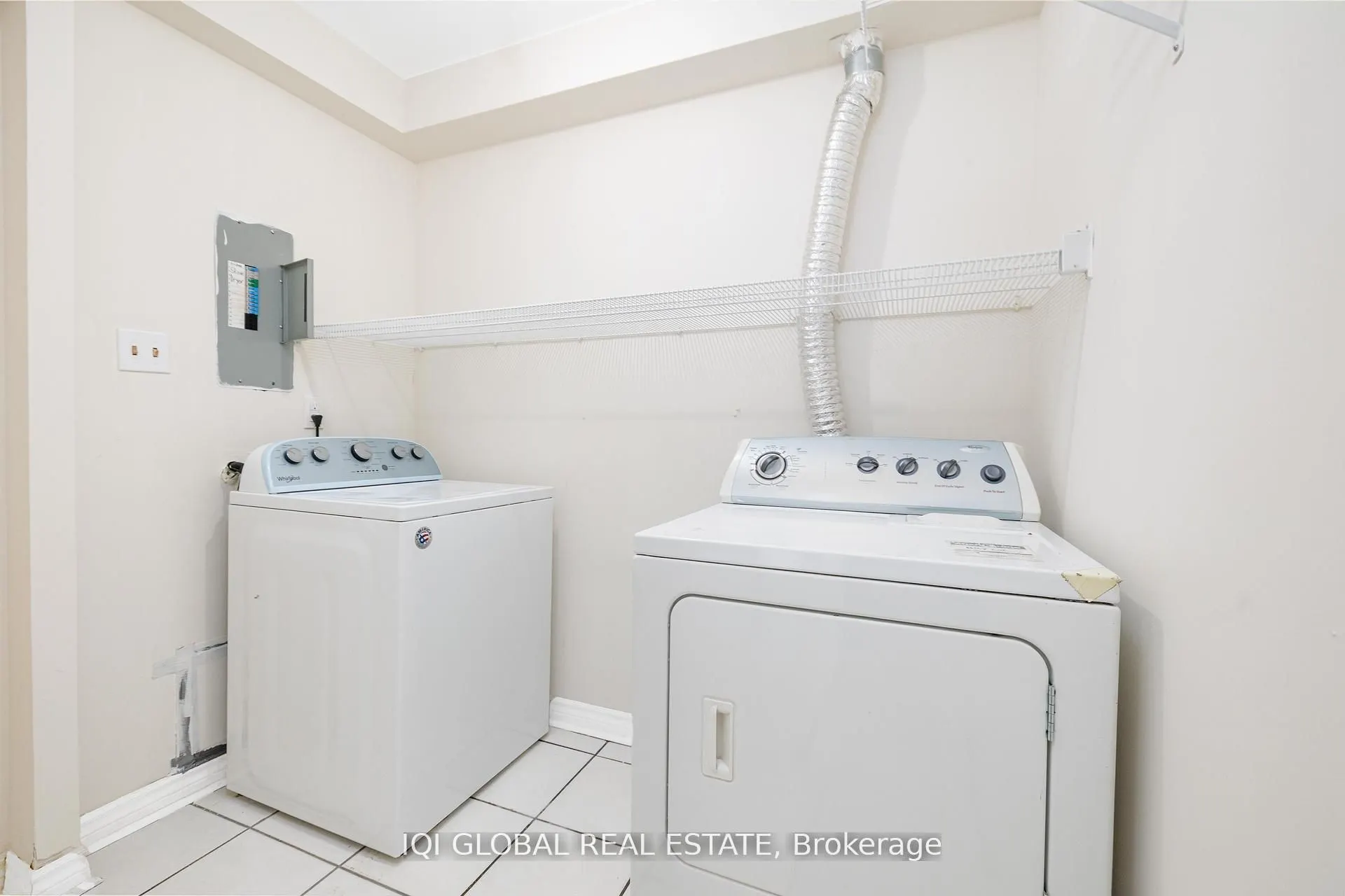 390 Dixon Road, #1516
