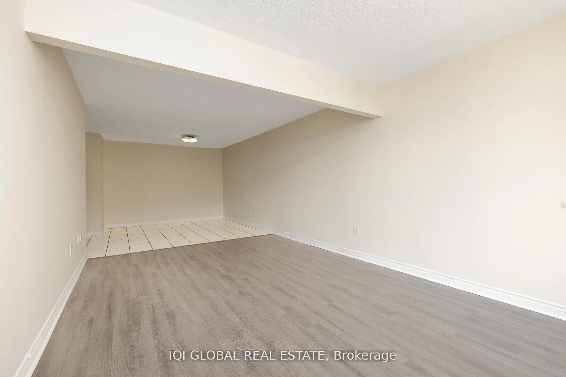 390 Dixon Road, #1516
