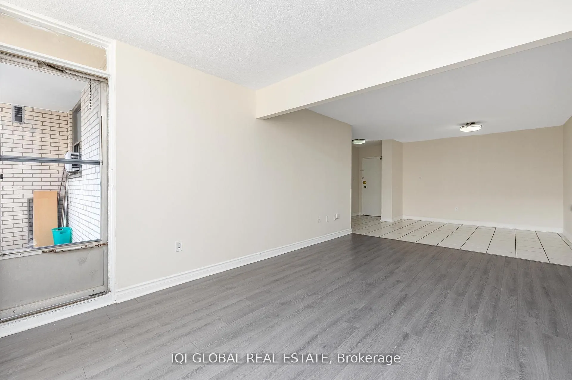 390 Dixon Road, #1516