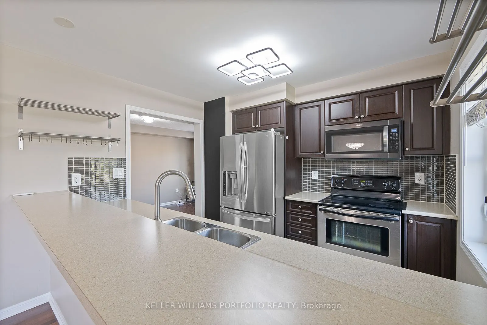 66 Gleave Terrace