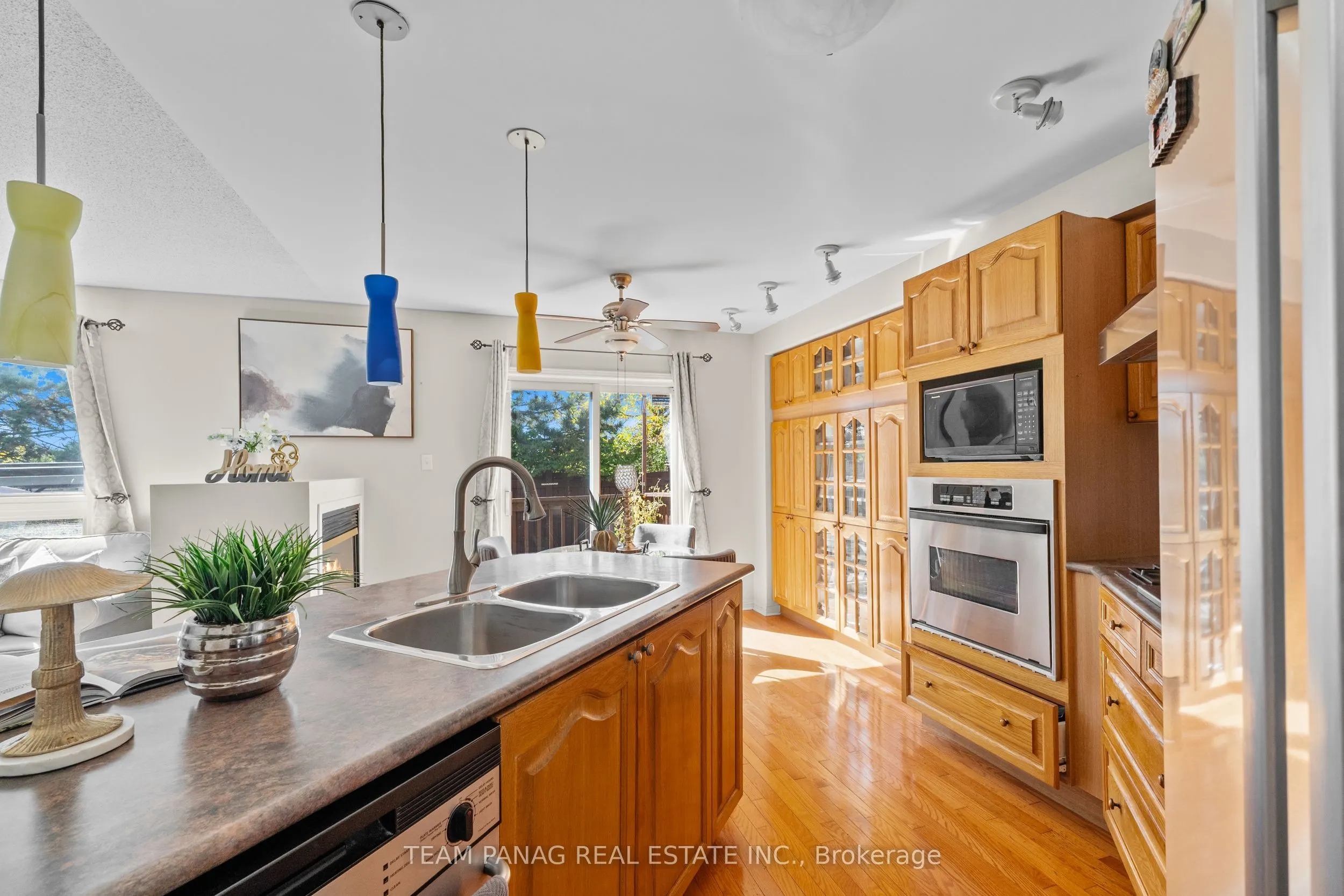80 Saintsbury Crescent