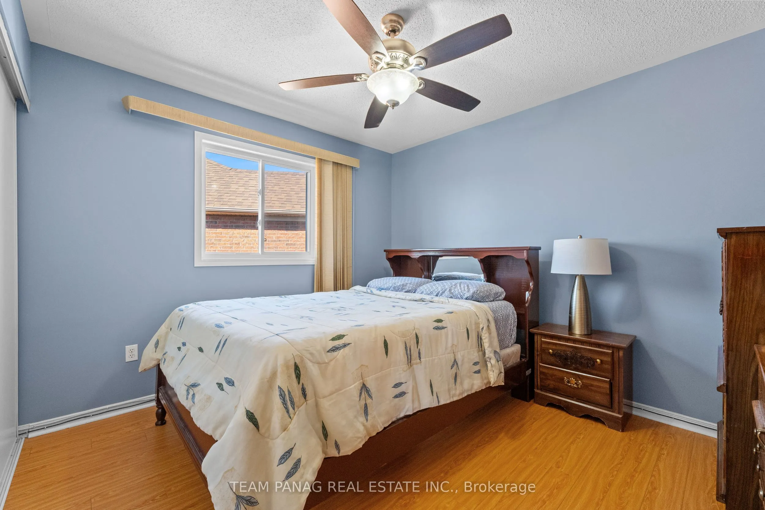 80 Saintsbury Crescent