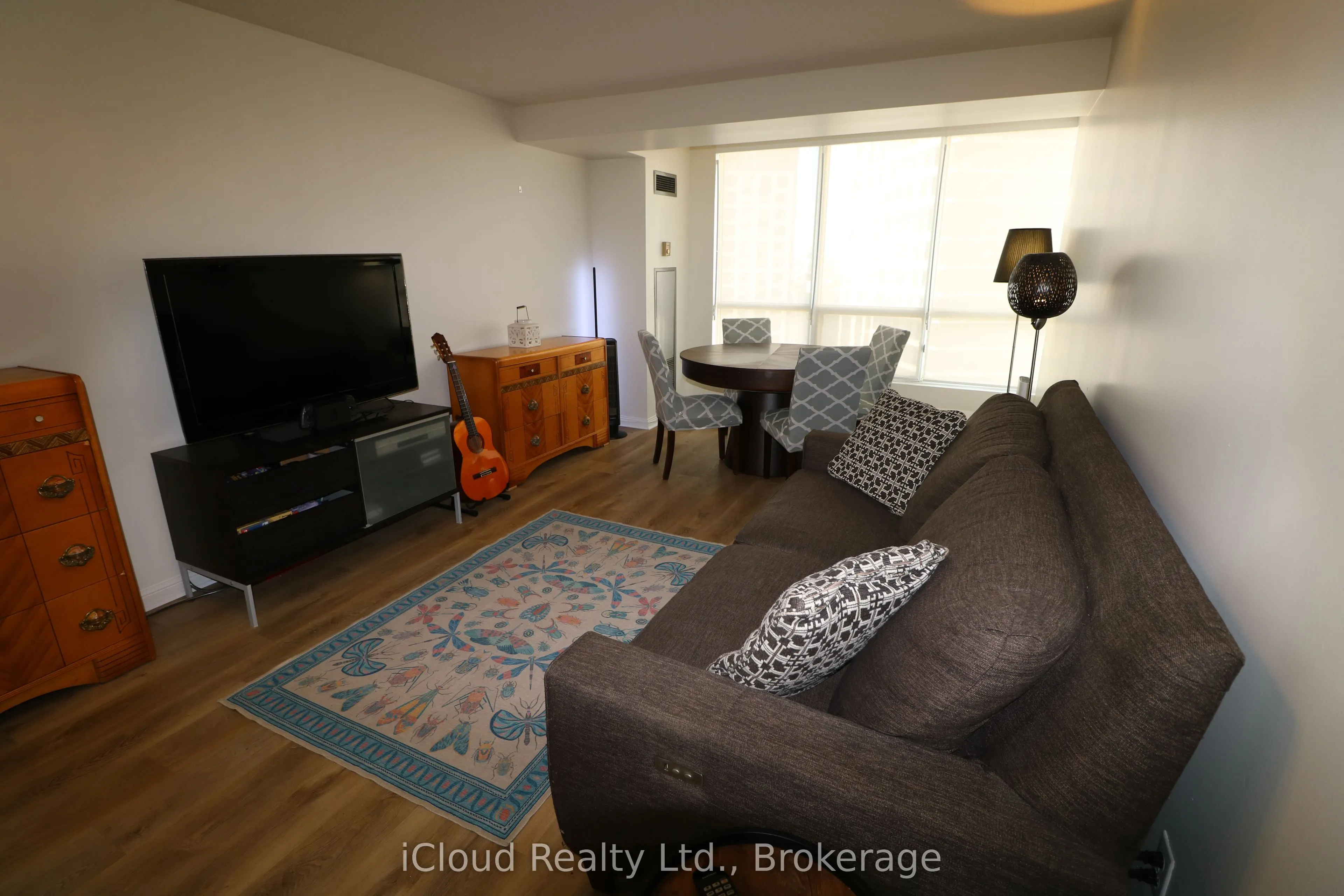 101 Subway Crescent, #2