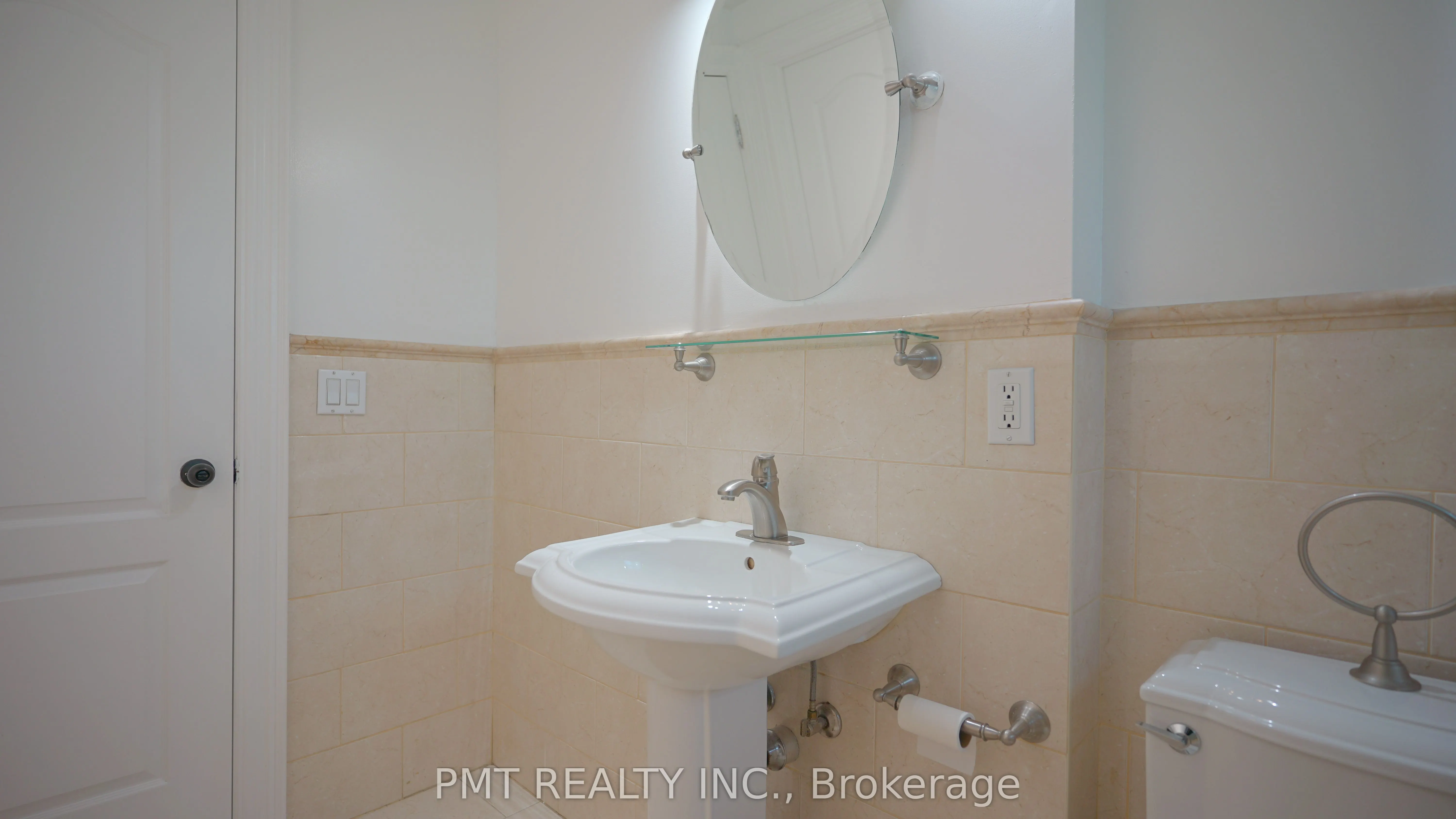 7 Waterbury Drive, #Main