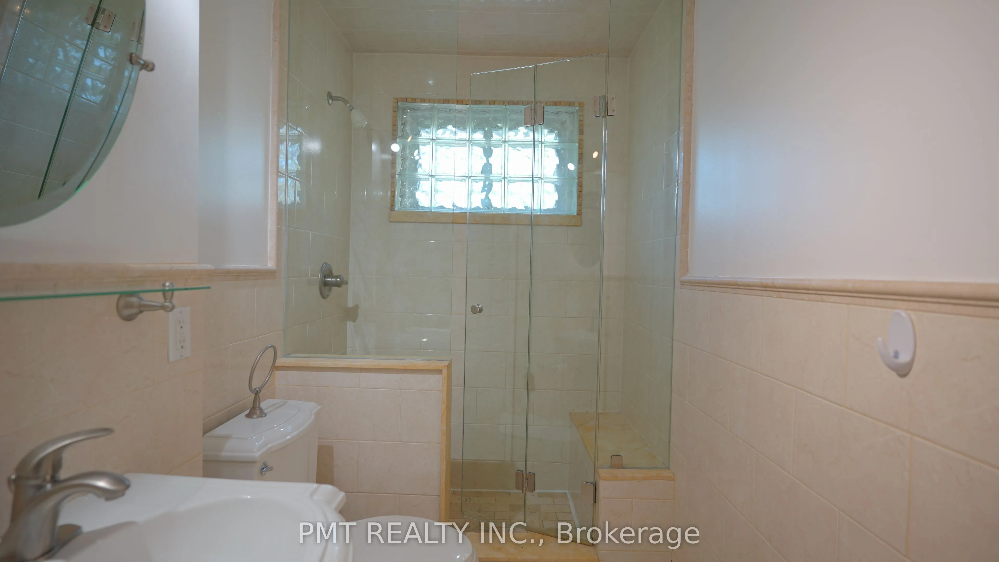7 Waterbury Drive, #Main