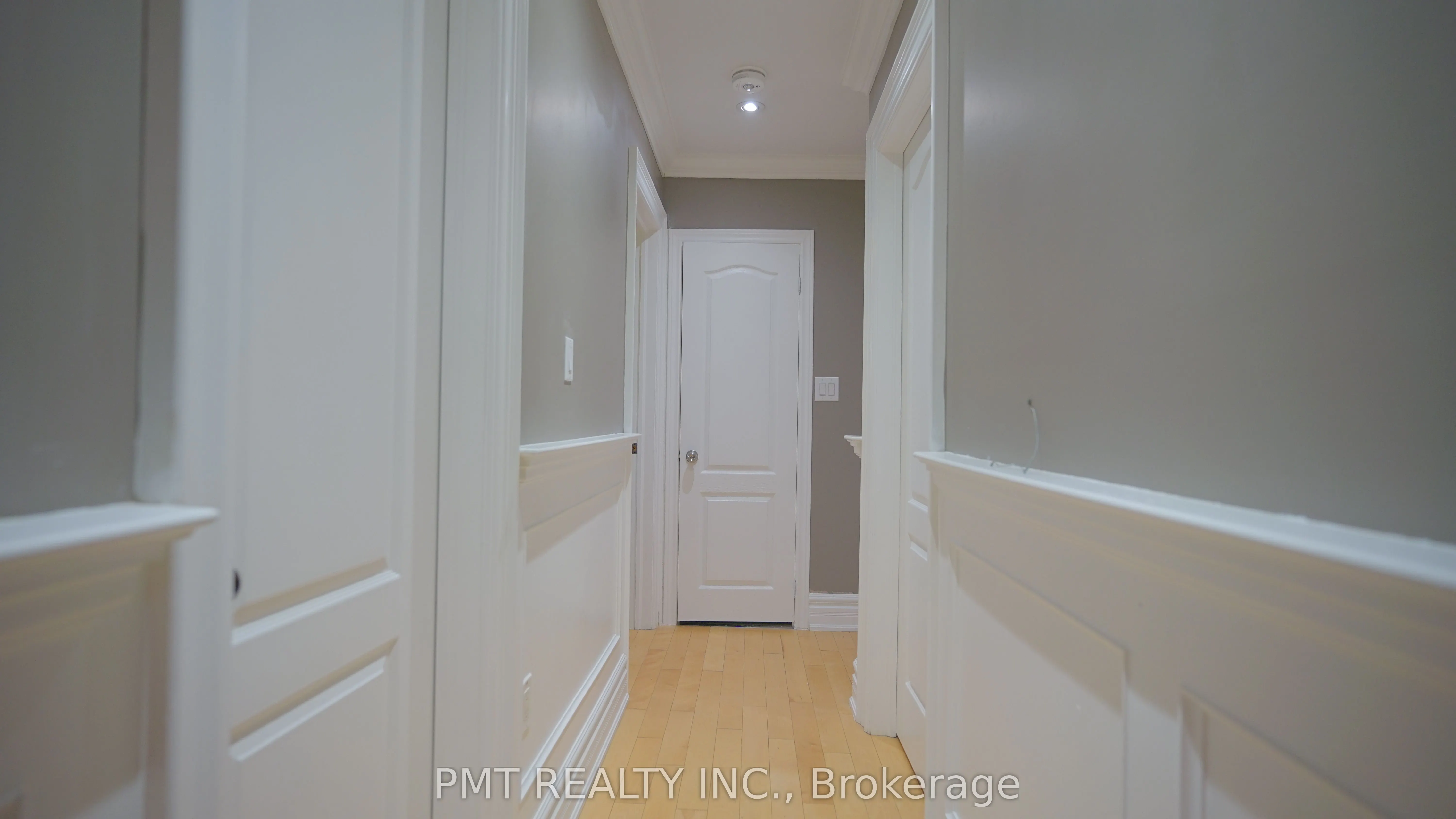 7 Waterbury Drive, #Main