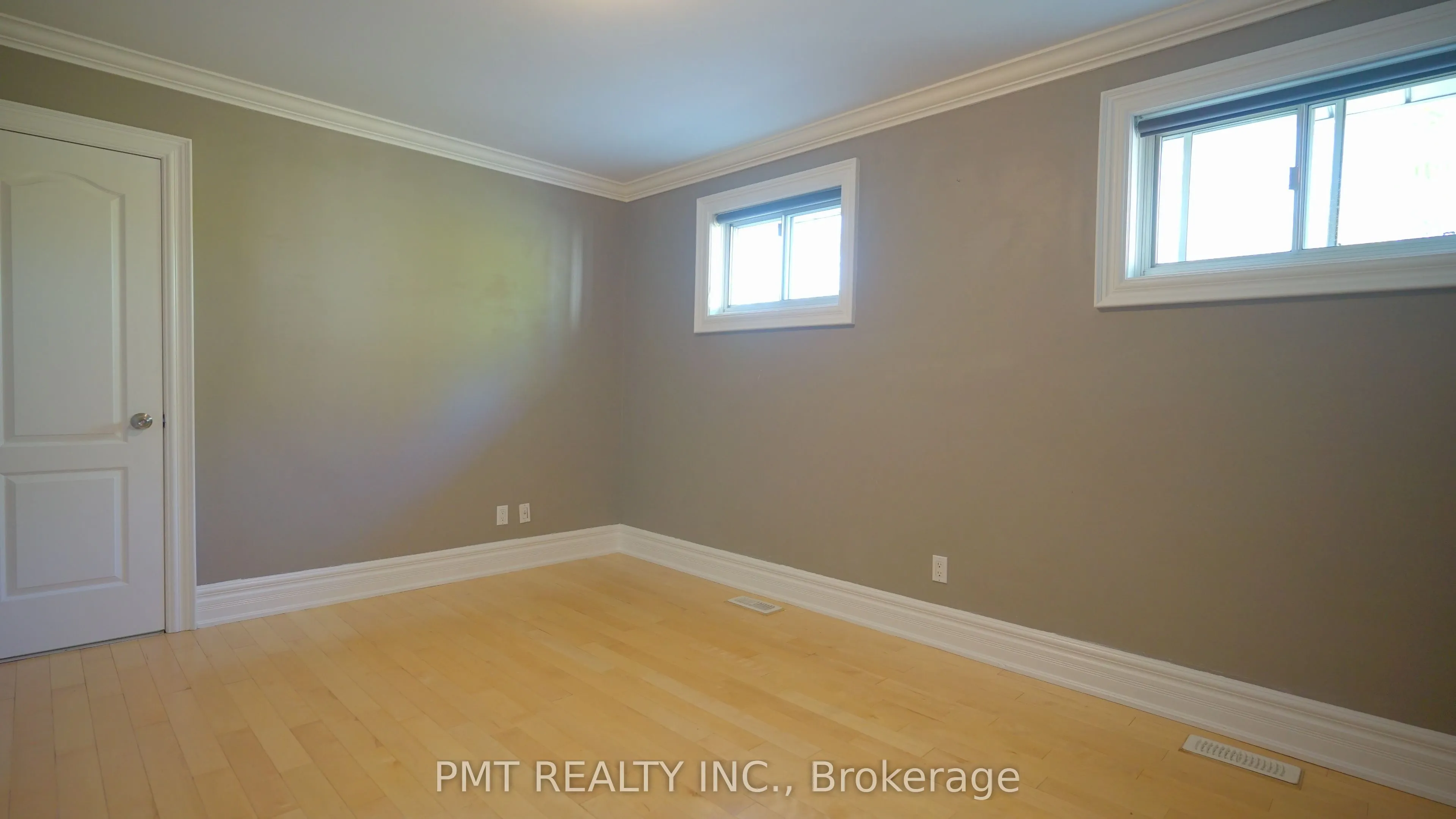 7 Waterbury Drive, #Main