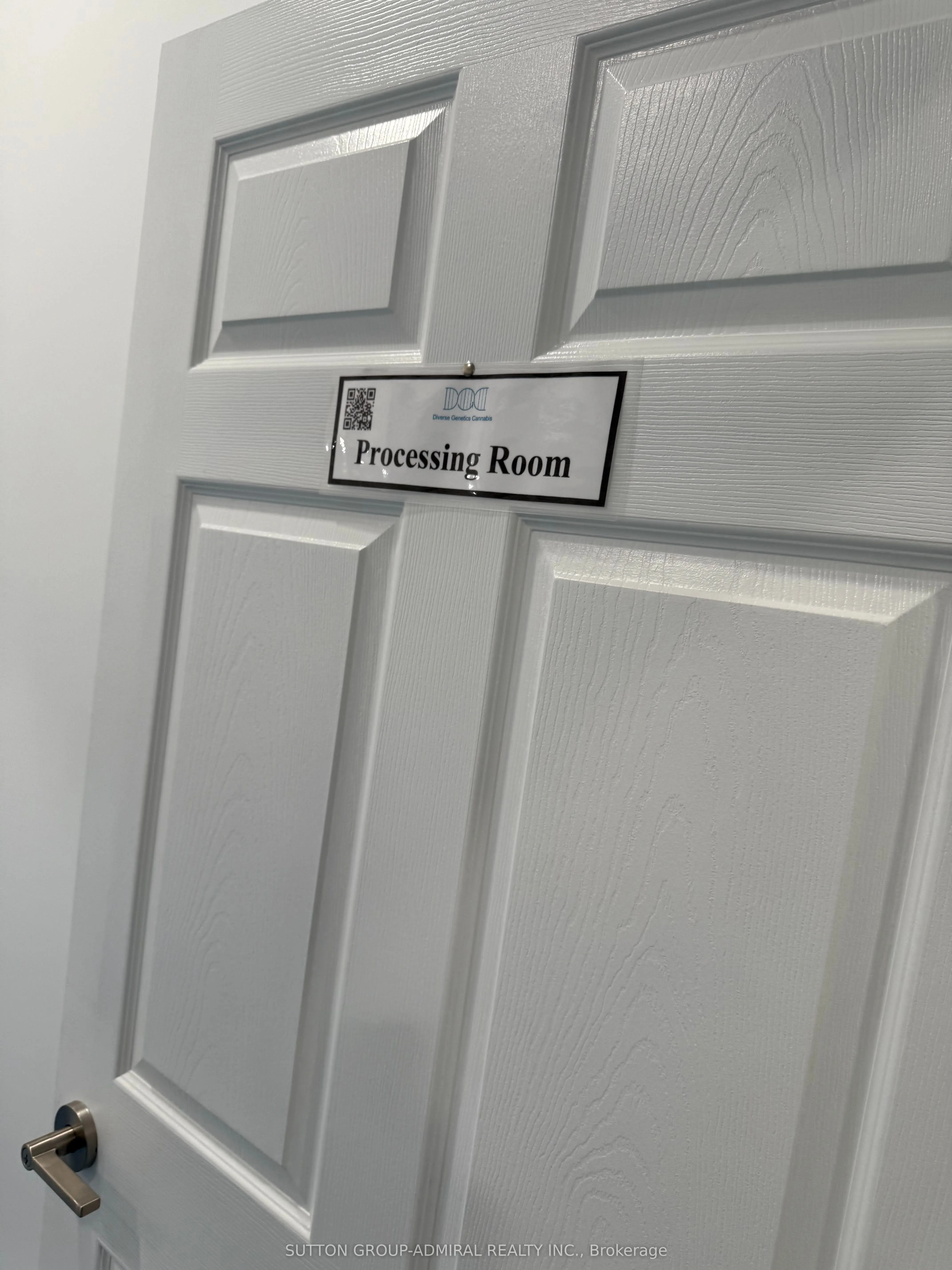 70 Vanley Crescent, #3