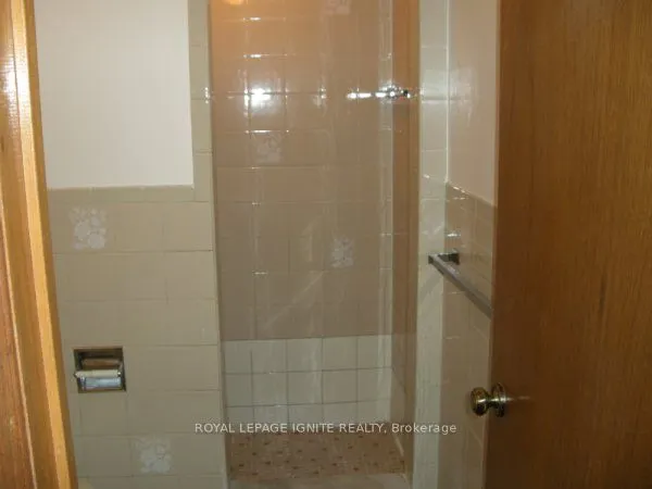 7463 Sigsbee Drive, #Side unit