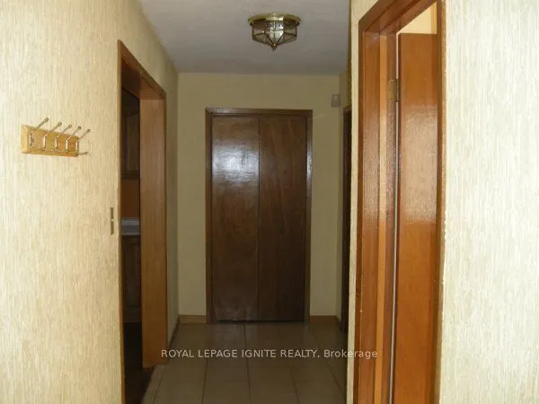 7463 Sigsbee Drive, #Side unit