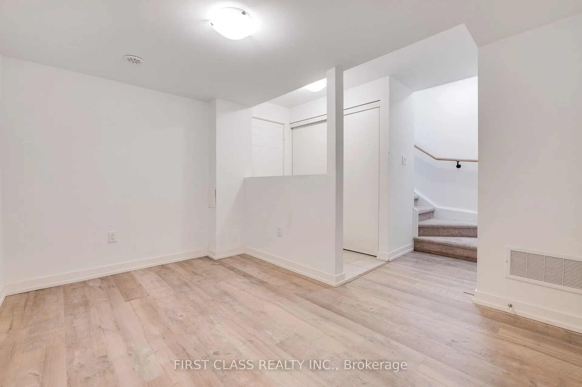 100 Stanley Green Boulevard, #5