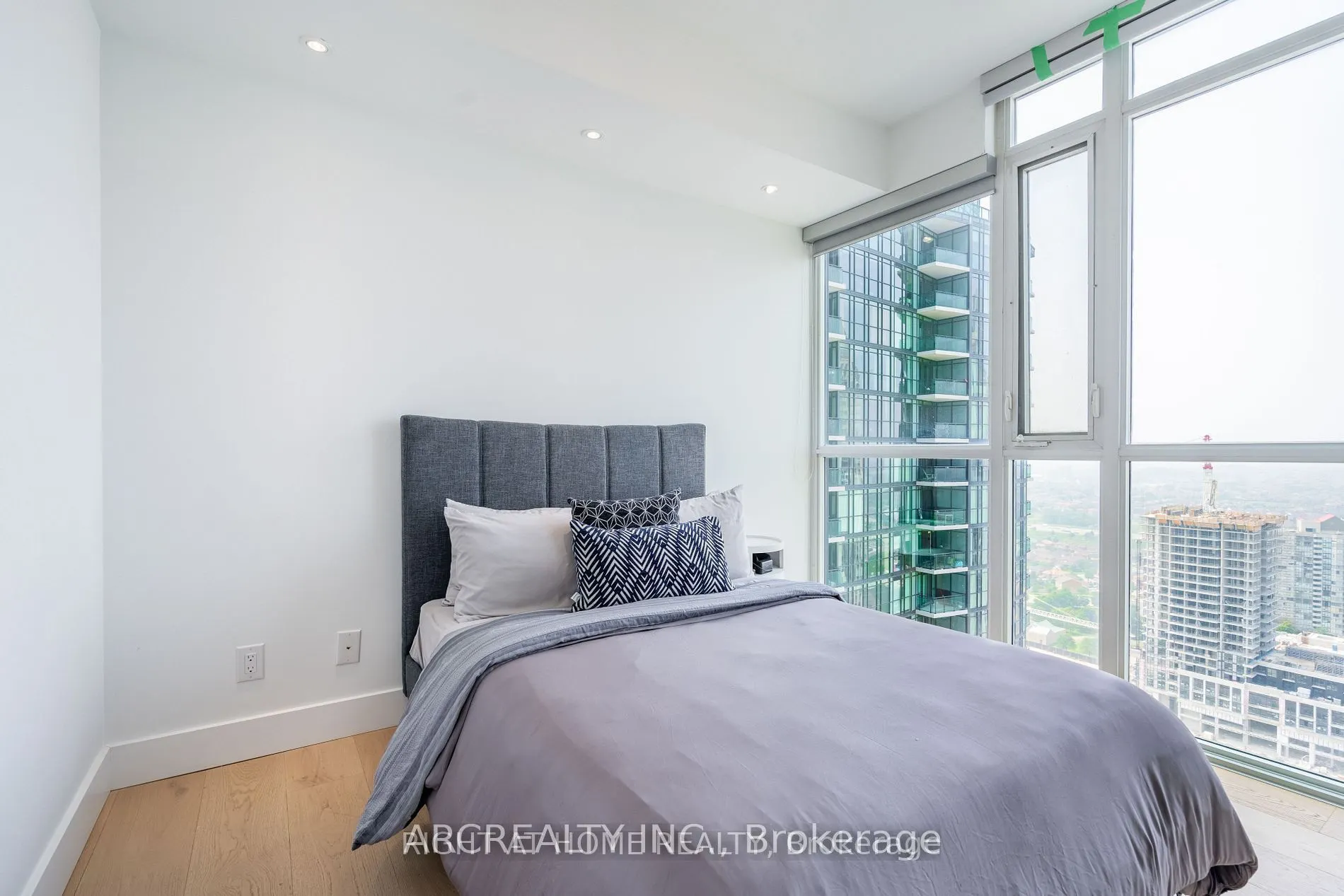 4070 Confederation Parkway, #3109