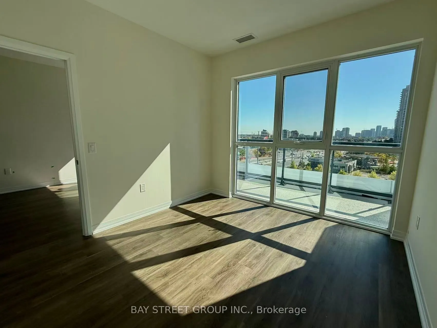 15 Watergarden Drive, #606
