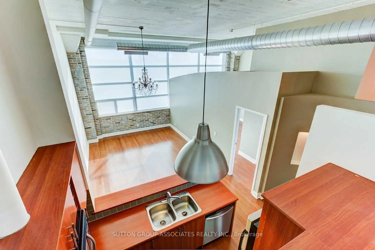 1001 Roselawn Avenue, #209