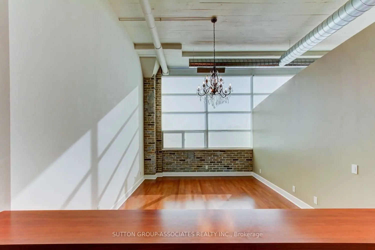 1001 Roselawn Avenue, #209